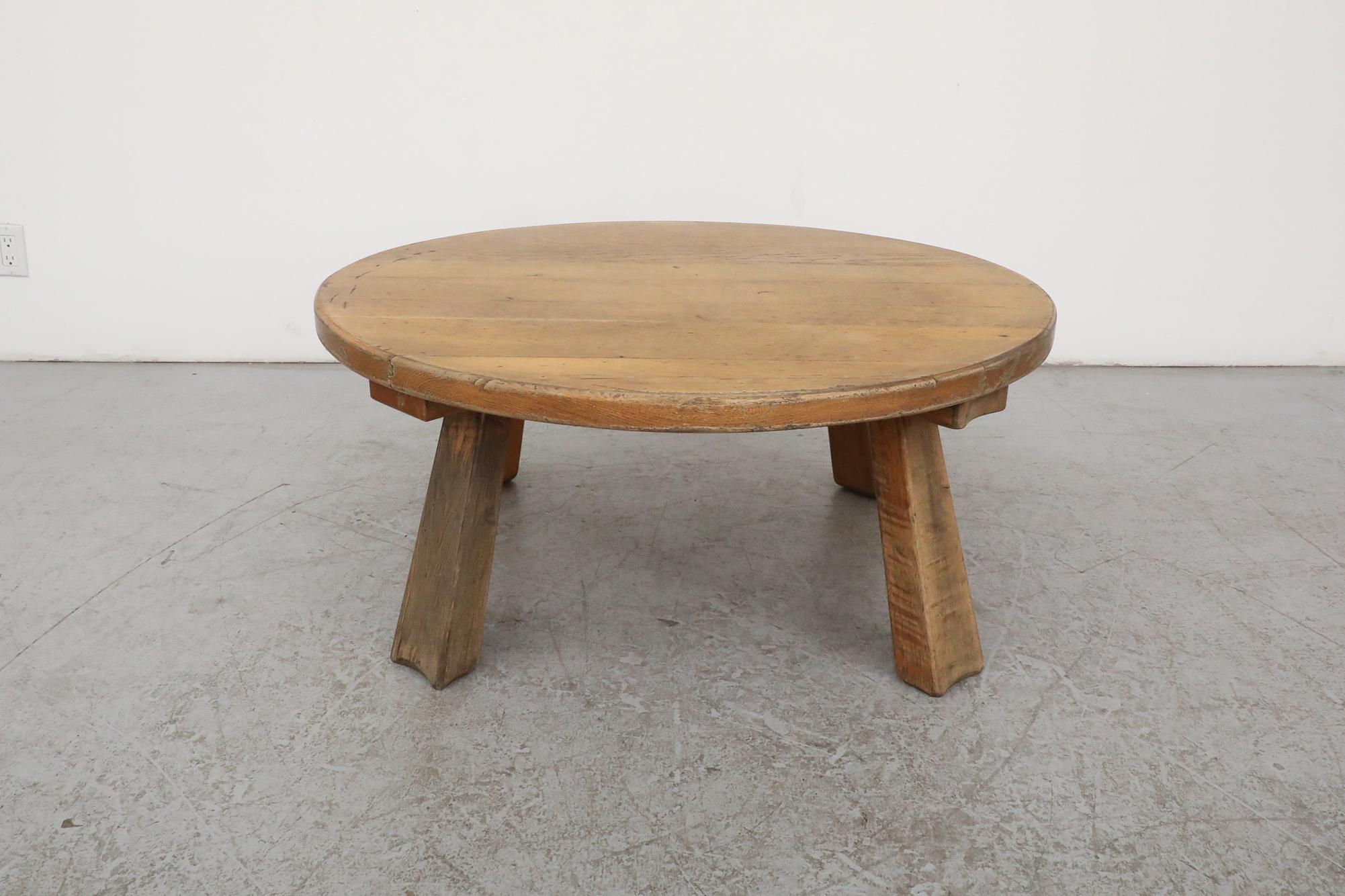 1960s, Mid-Century Pierre Chapo inspired Round Brutalist Oak Coffee Table In Good Condition In Los Angeles, CA