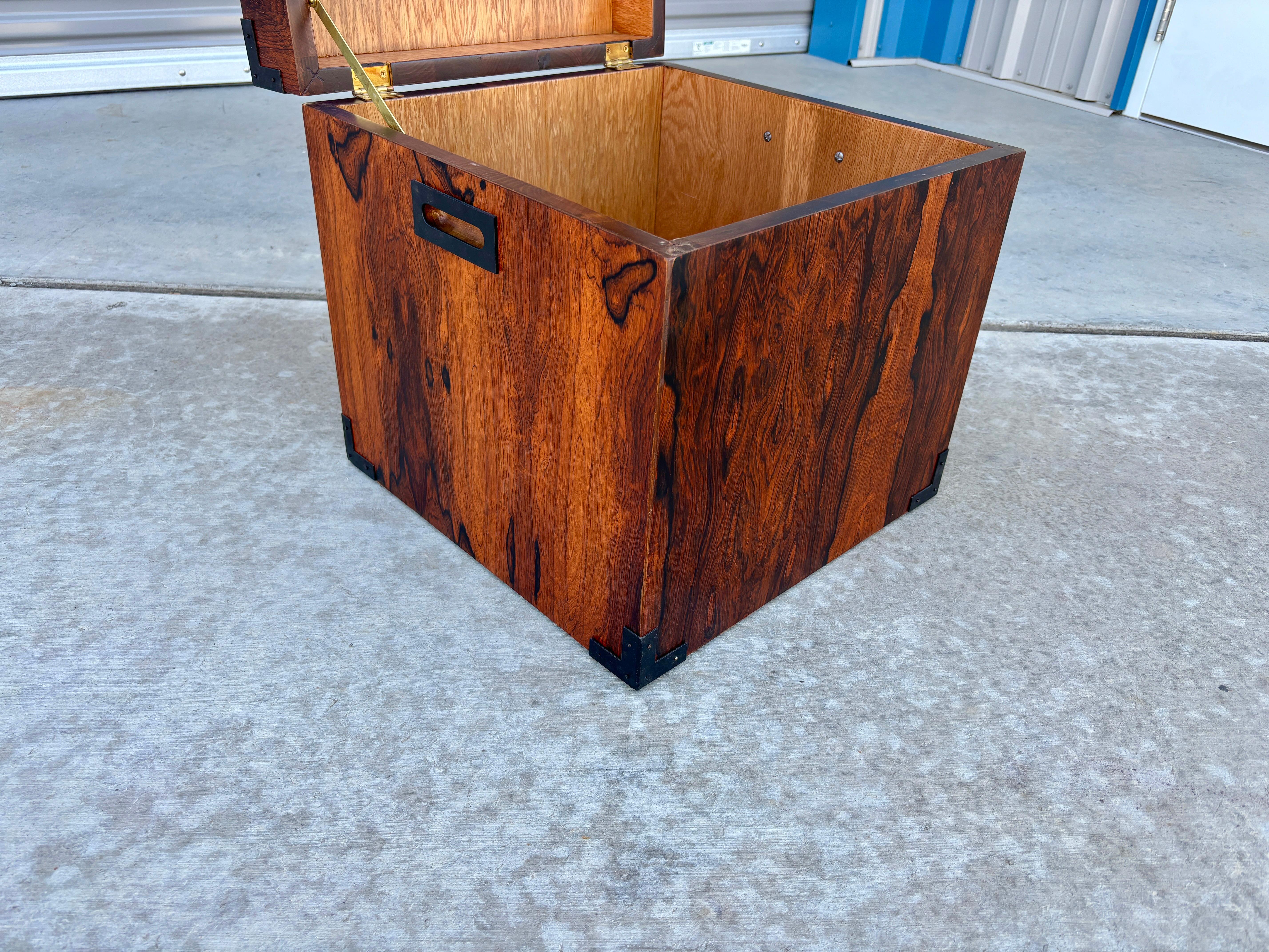 1960s Mid Century Rosewood Chest For Sale 4