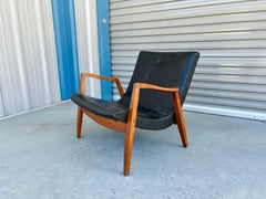 1960s Mid Century Scoop Lounge Chair Designed by Milo Baughman