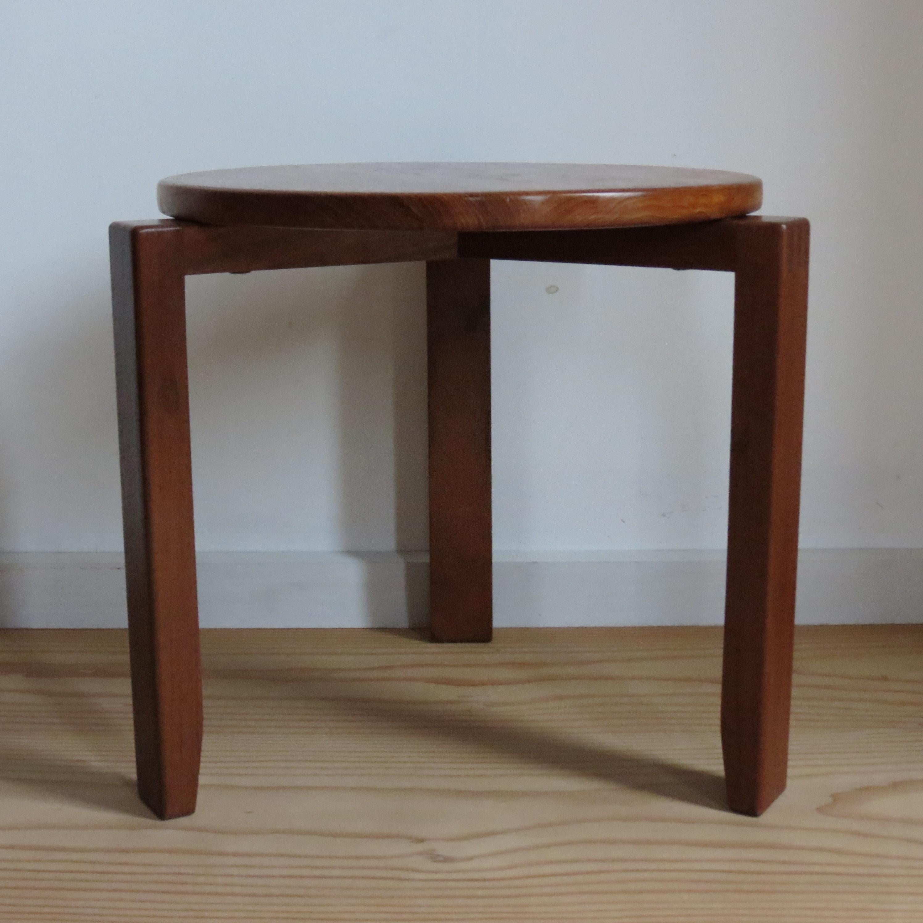 Machine-Made 1960s Mid-century Small Circular Three Legged Table in Afromosia and Teak For Sale