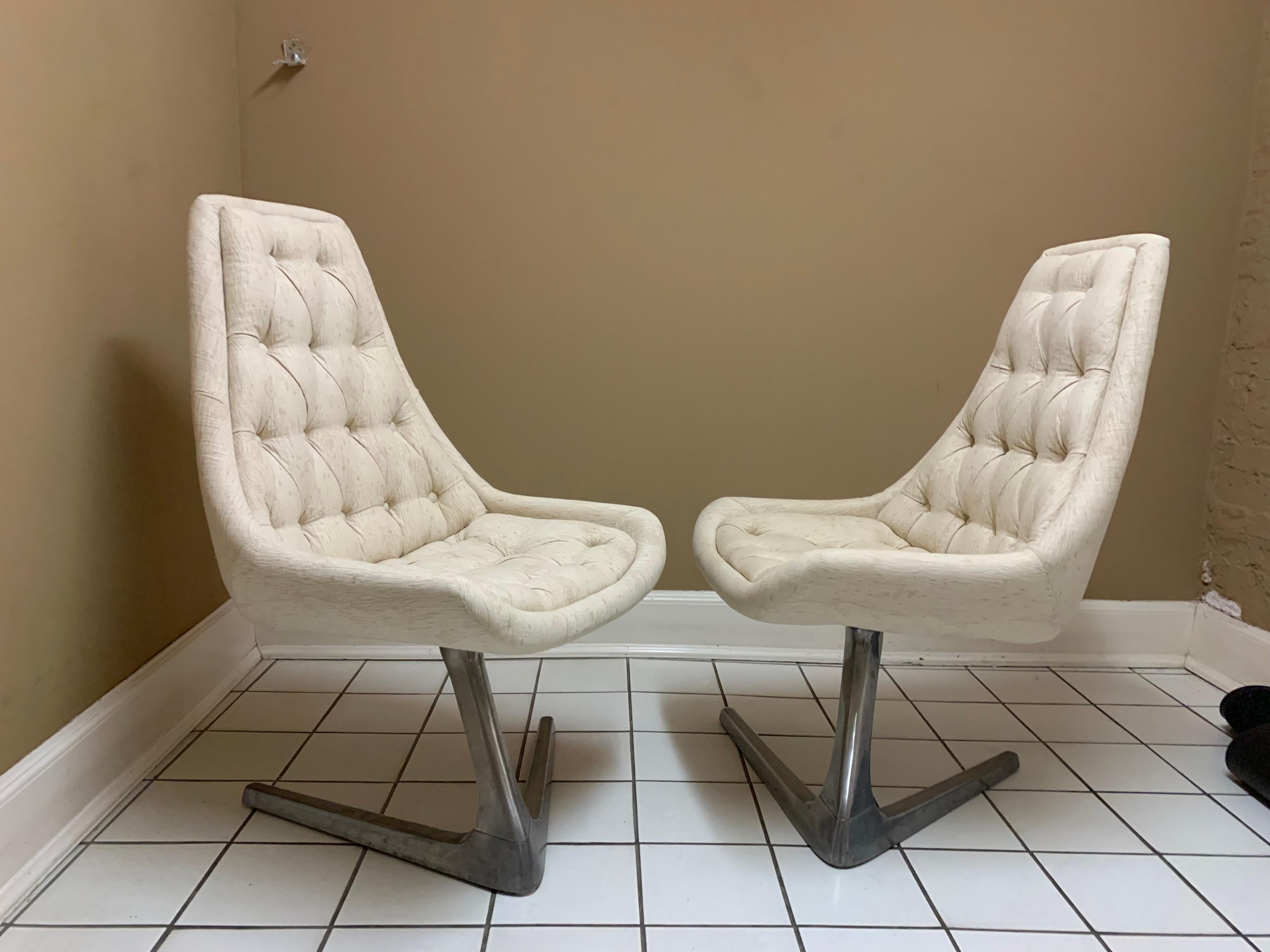 Mid-century  modern 1960's  Swivel Chairs New Upholstery and Aluminium Base In Good Condition In Chicago, IL