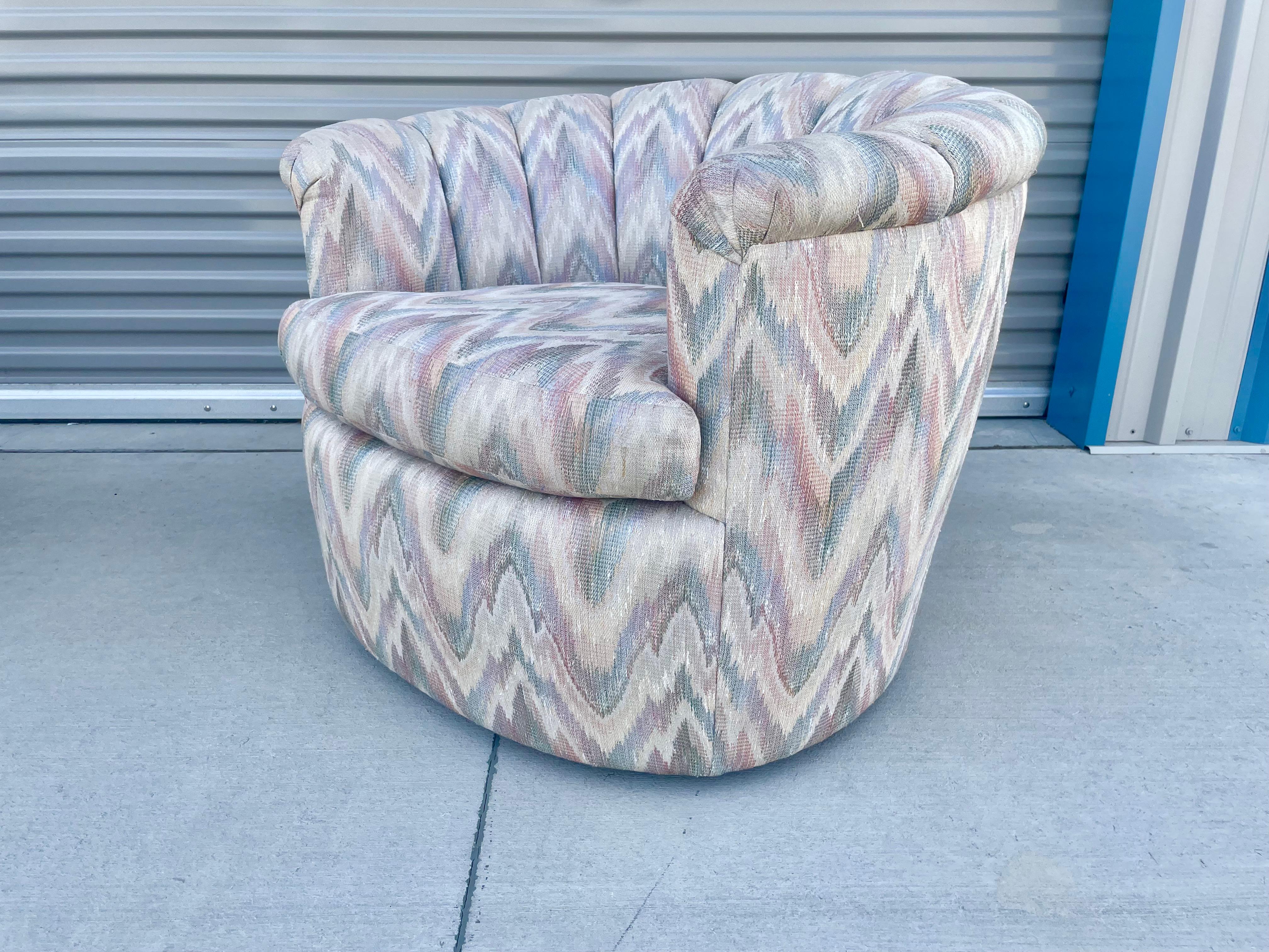 Chaises longues pivotantes Mid Century des années 1960 d'après Milo Baughman en vente 3
