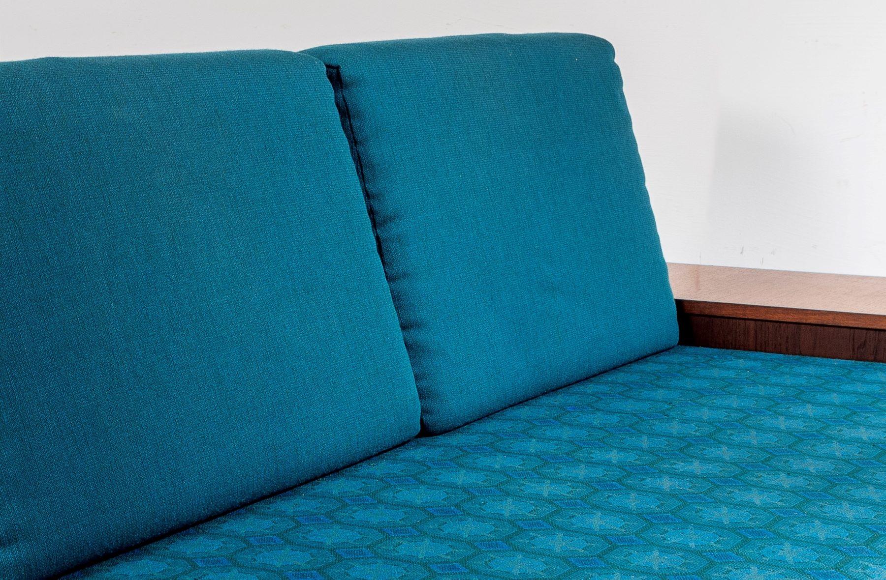 1960s Mid Century Teak Daybed Sofa by Ingmar Relling in its Original Fabric 2