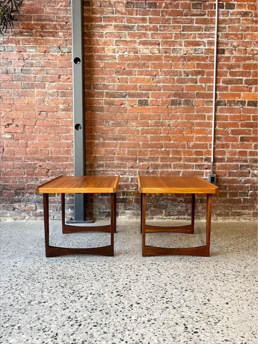 1960s Mid Century Teak Side  End Tables In Excellent Condition For Sale In Victoria, BC