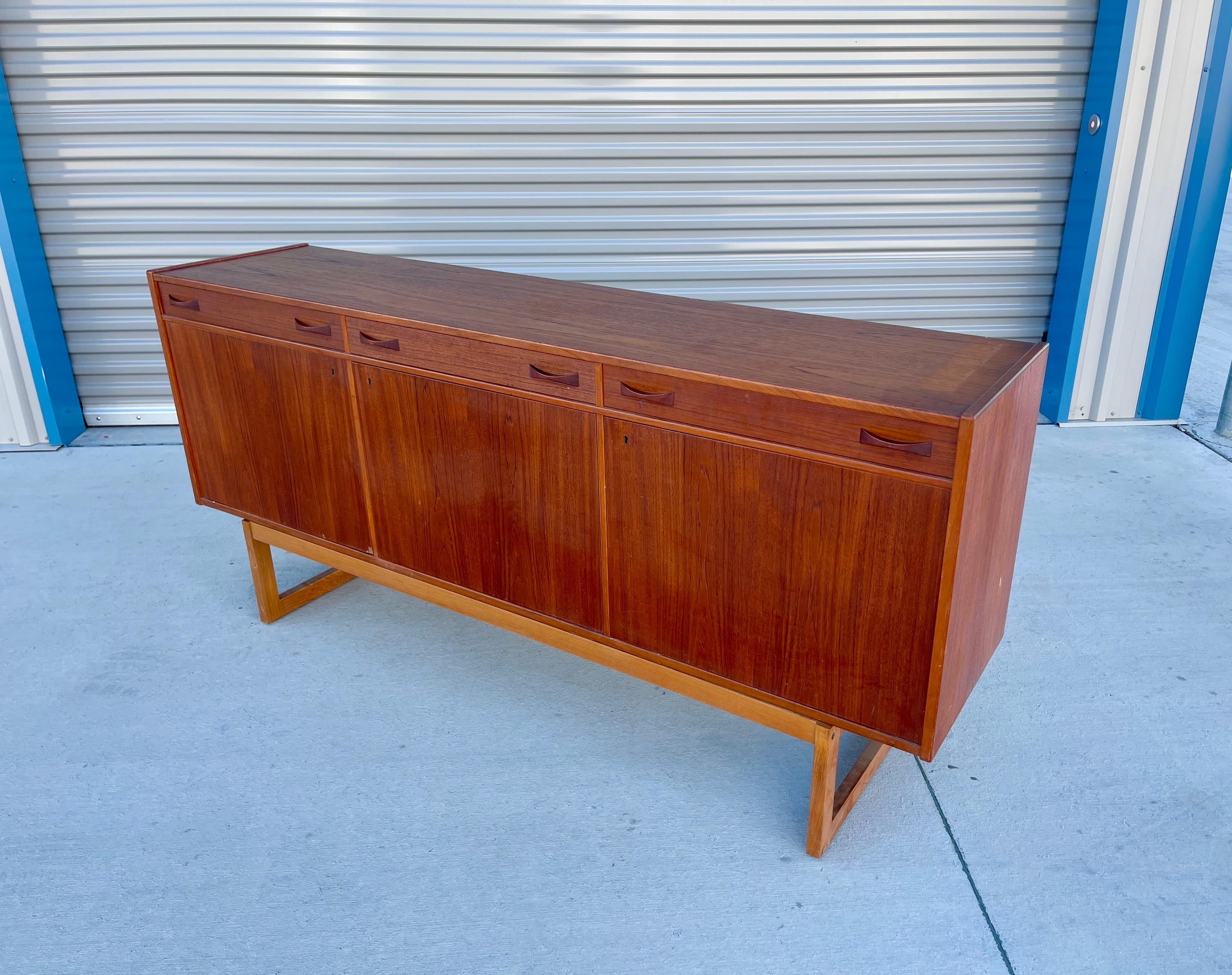 1960s Mid Century Teak Sideboard by Age Olofsson for Ulferts Mobler For Sale 6