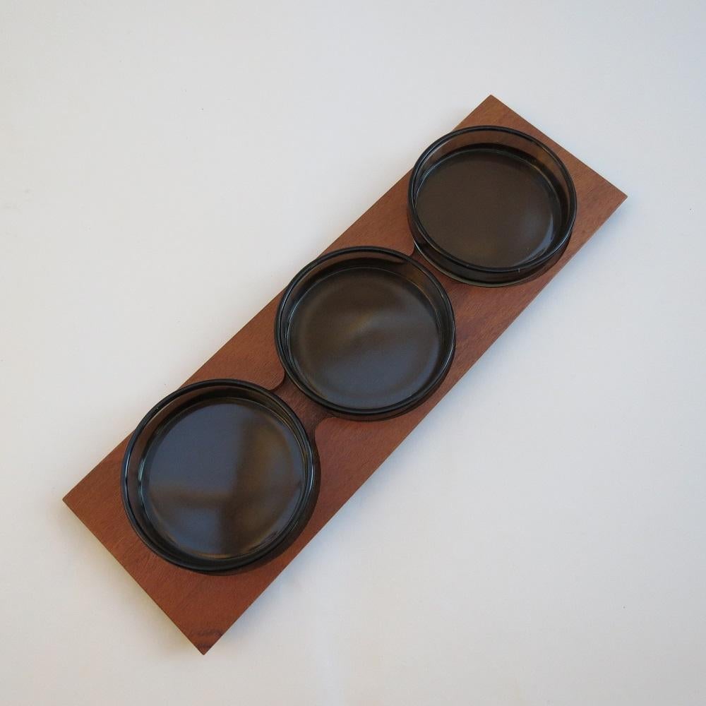 Verre 1960s  Mid Century Teak Tray and glass bowl nibble tray en vente
