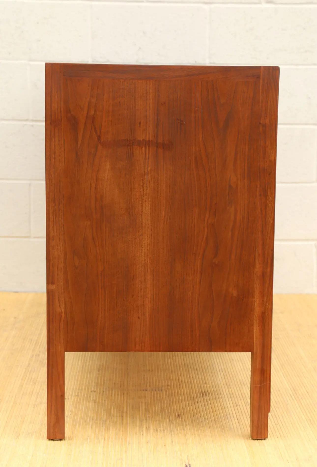 Mid-20th Century 1960s Mid Century Walnut 8 Drawer Dresser by Mount Airy Janus Collection For Sale
