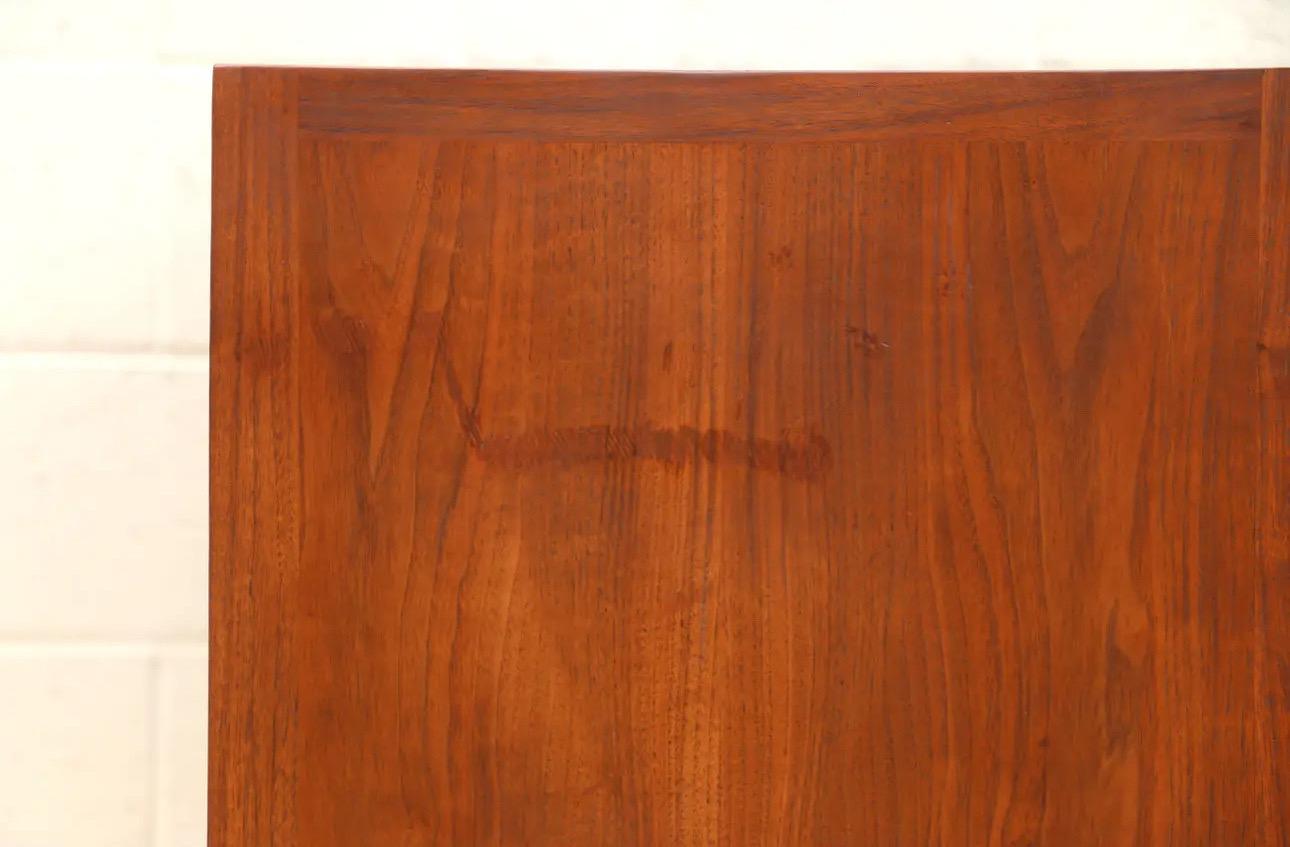 1960s Mid Century Walnut 8 Drawer Dresser by Mount Airy Janus Collection For Sale 1