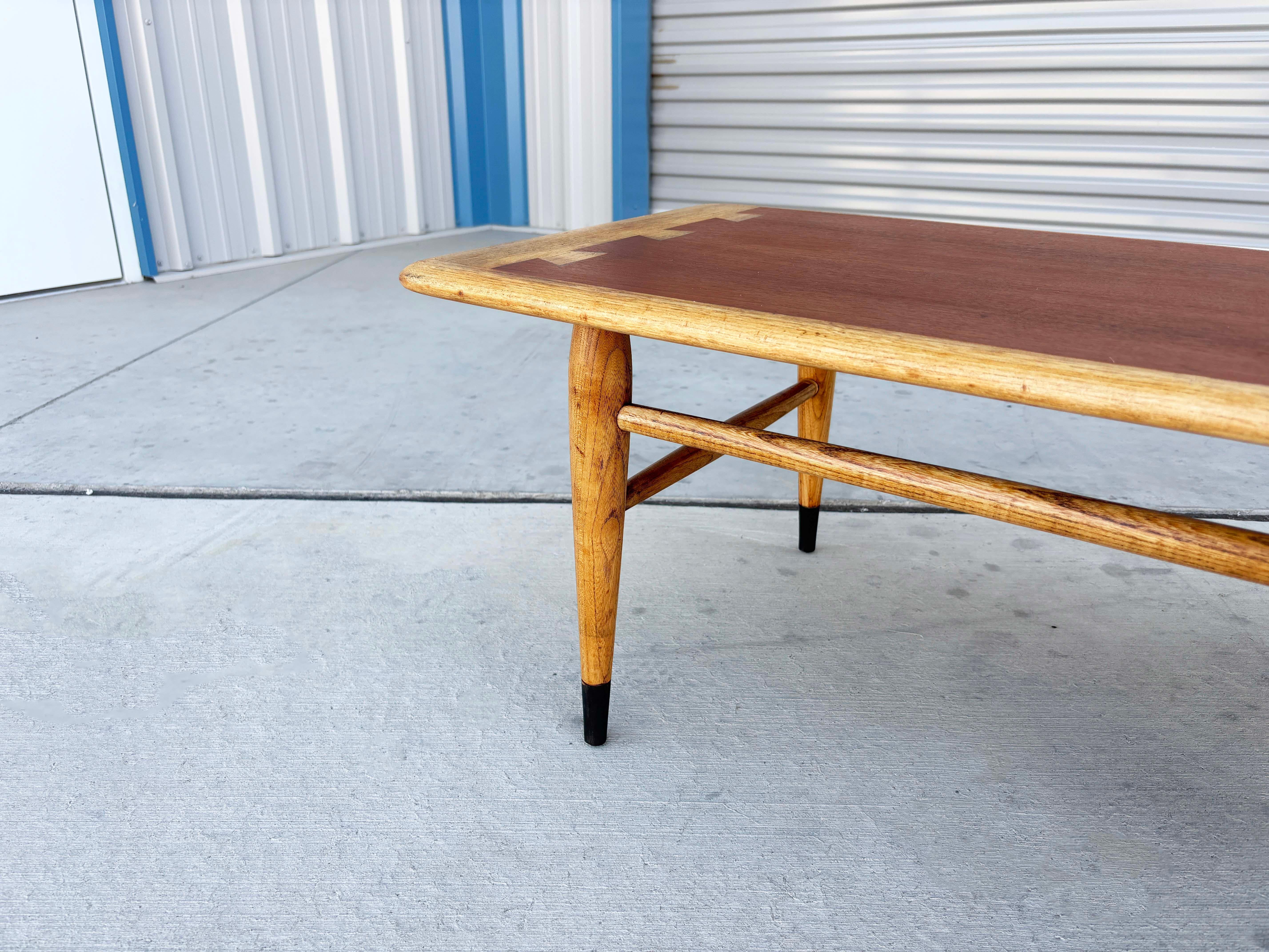 1960s Mid Century Walnut and Oak Coffee Table by Lane For Sale 4