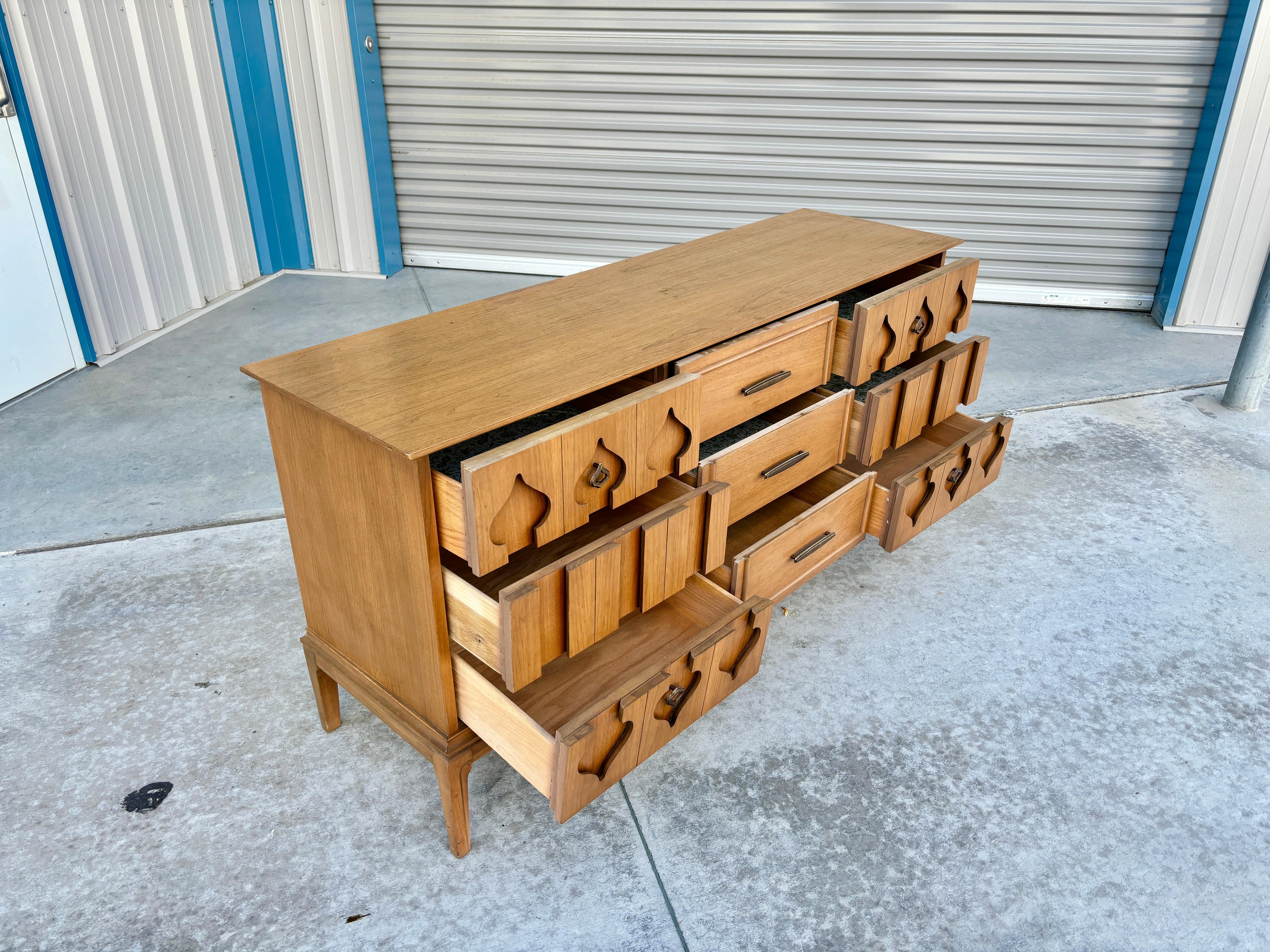 1960s Mid Century Walnut Dresser by Baker Co For Sale 4