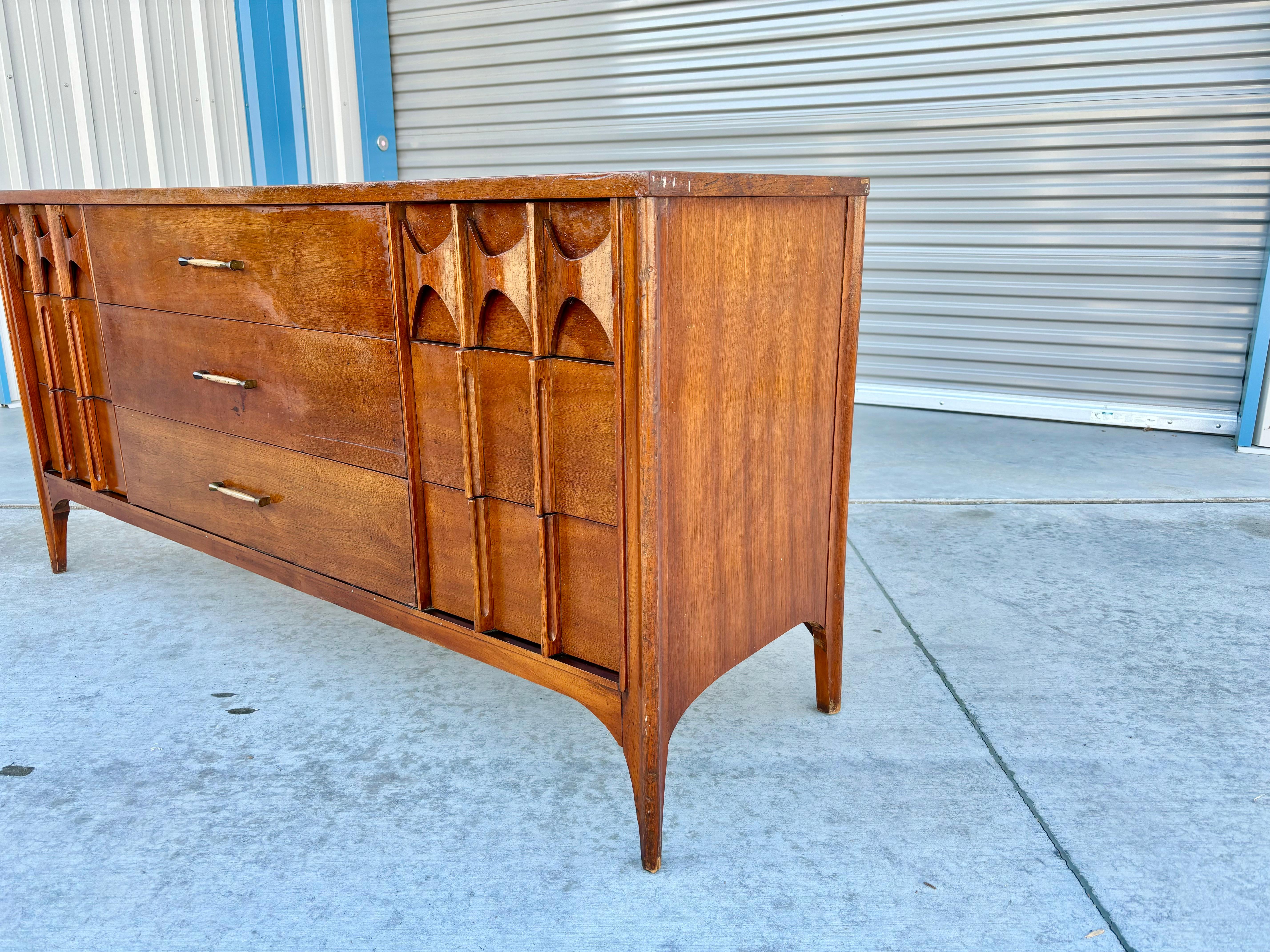 1960s Mid Century Walnut Dresser by Kent Coffey For Sale 1