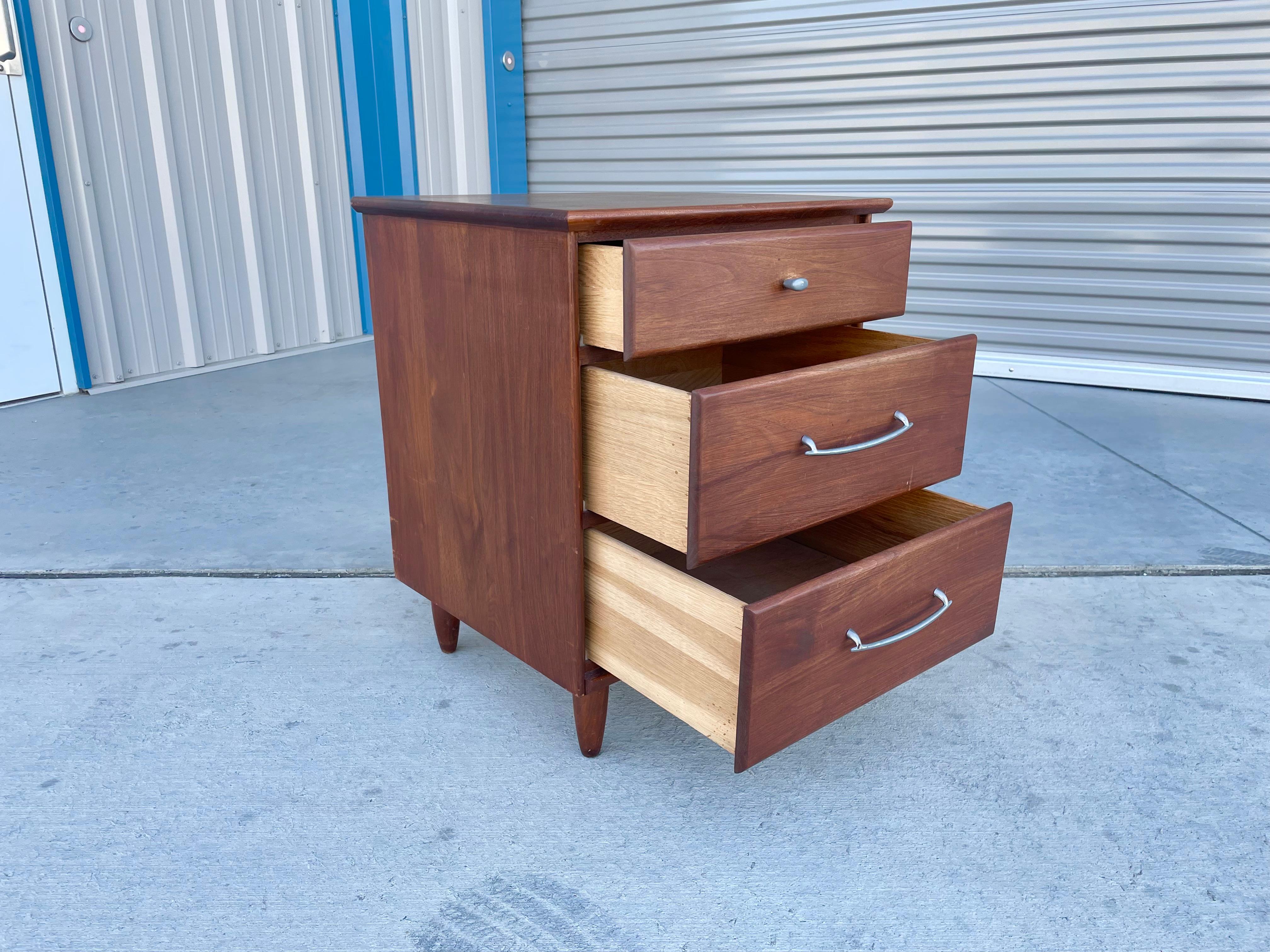 1960s Mid Century Walnut Nightstands by Ace- Hi - a Pair For Sale 5