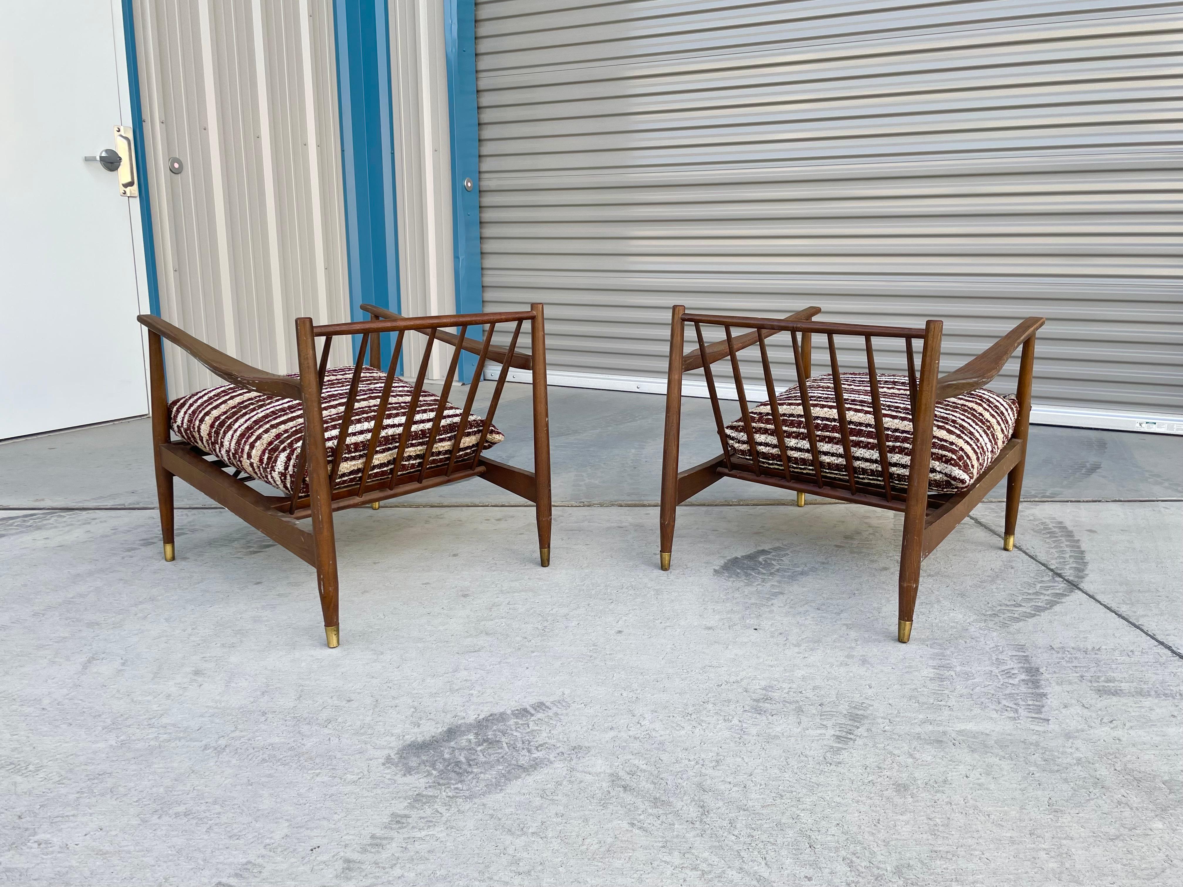 1960s Mid Century Walnut Slipper Lounge Chairs - Set of 3 For Sale 1