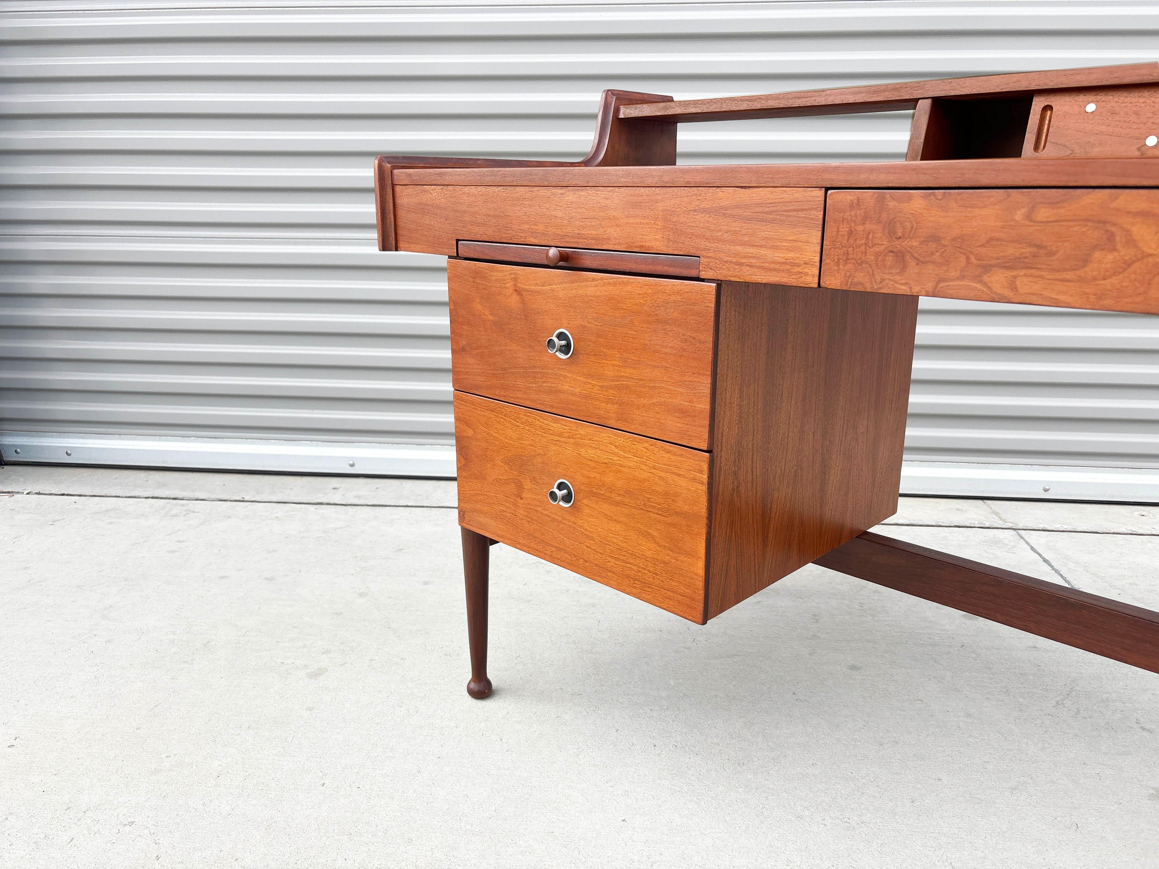 Mid-20th Century 1960s Mid Century Walnut Writing Desk by Hooker (Refinished)