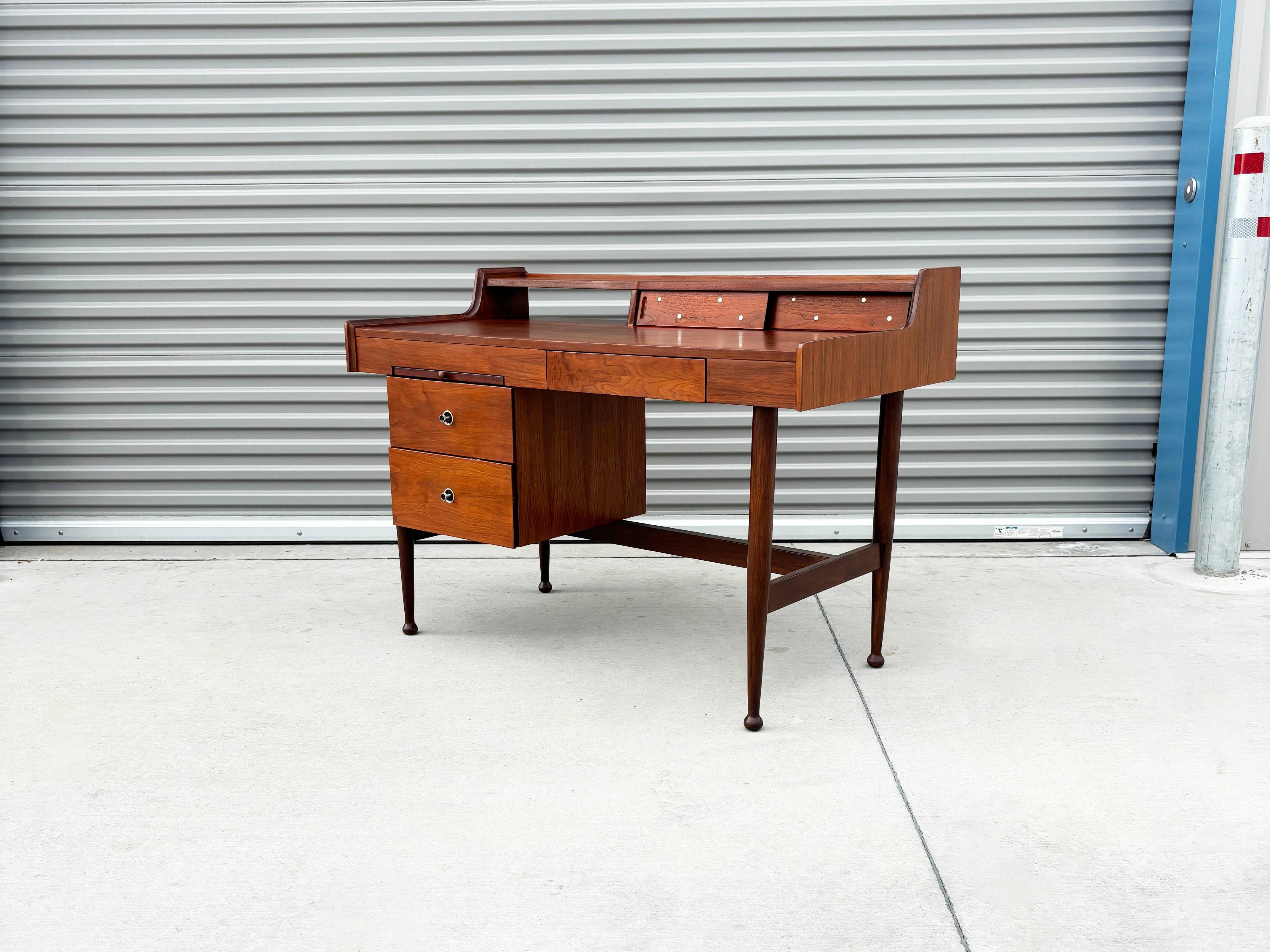 1960s Mid Century Walnut Writing Desk by Hooker (Refinished) 1