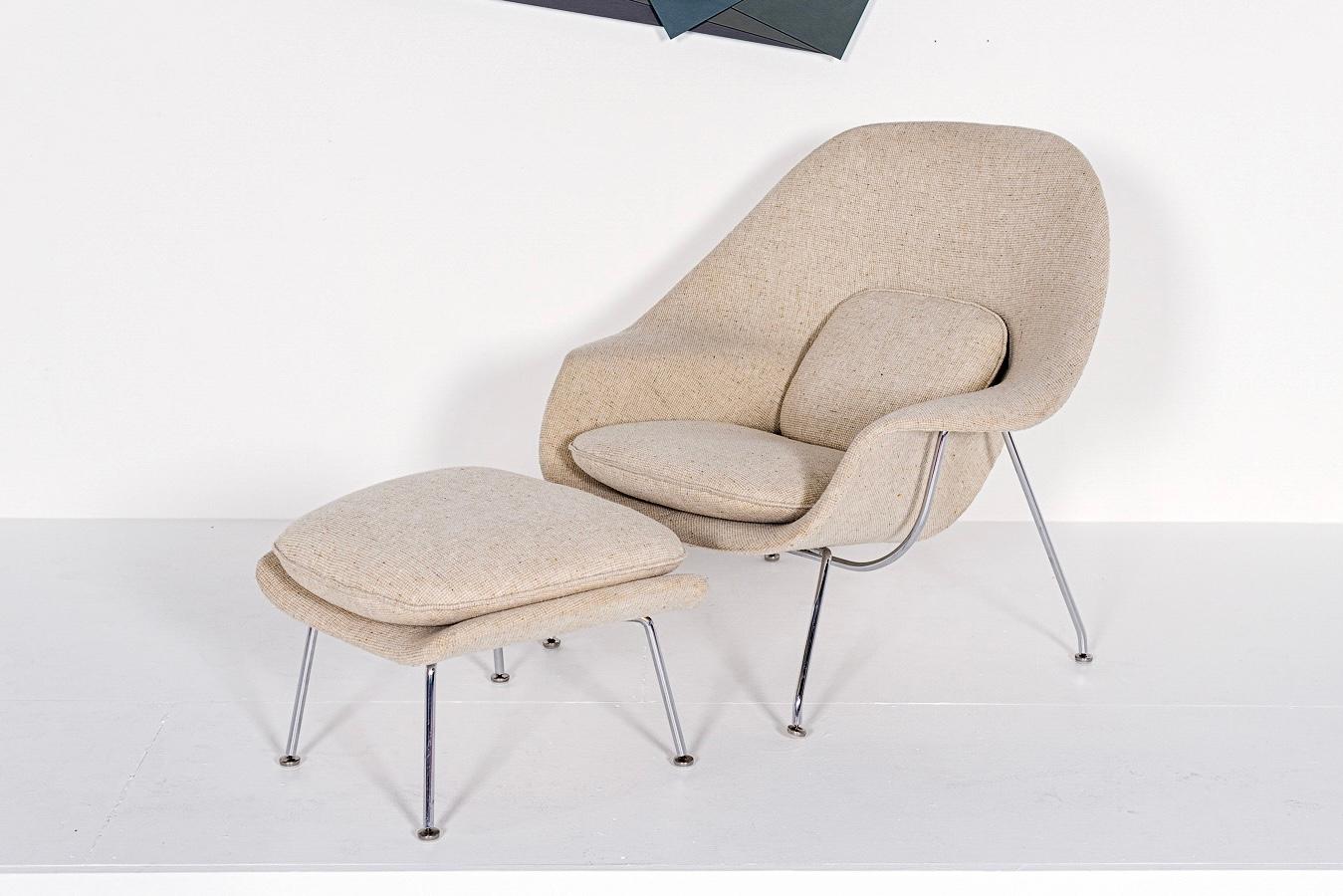 Mid-Century Modern 1960s Mid-Century Womb Lounge Chair and Ottoman by Eero Saarinen for Knoll