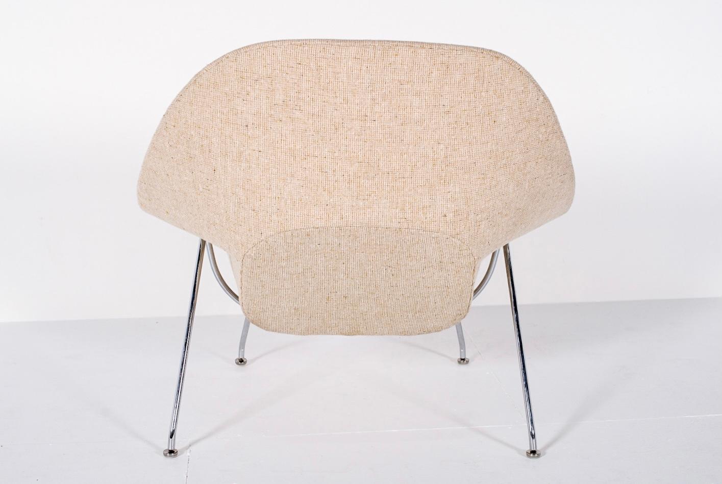 1960s Mid-Century Womb Lounge Chair and Ottoman by Eero Saarinen for Knoll 1