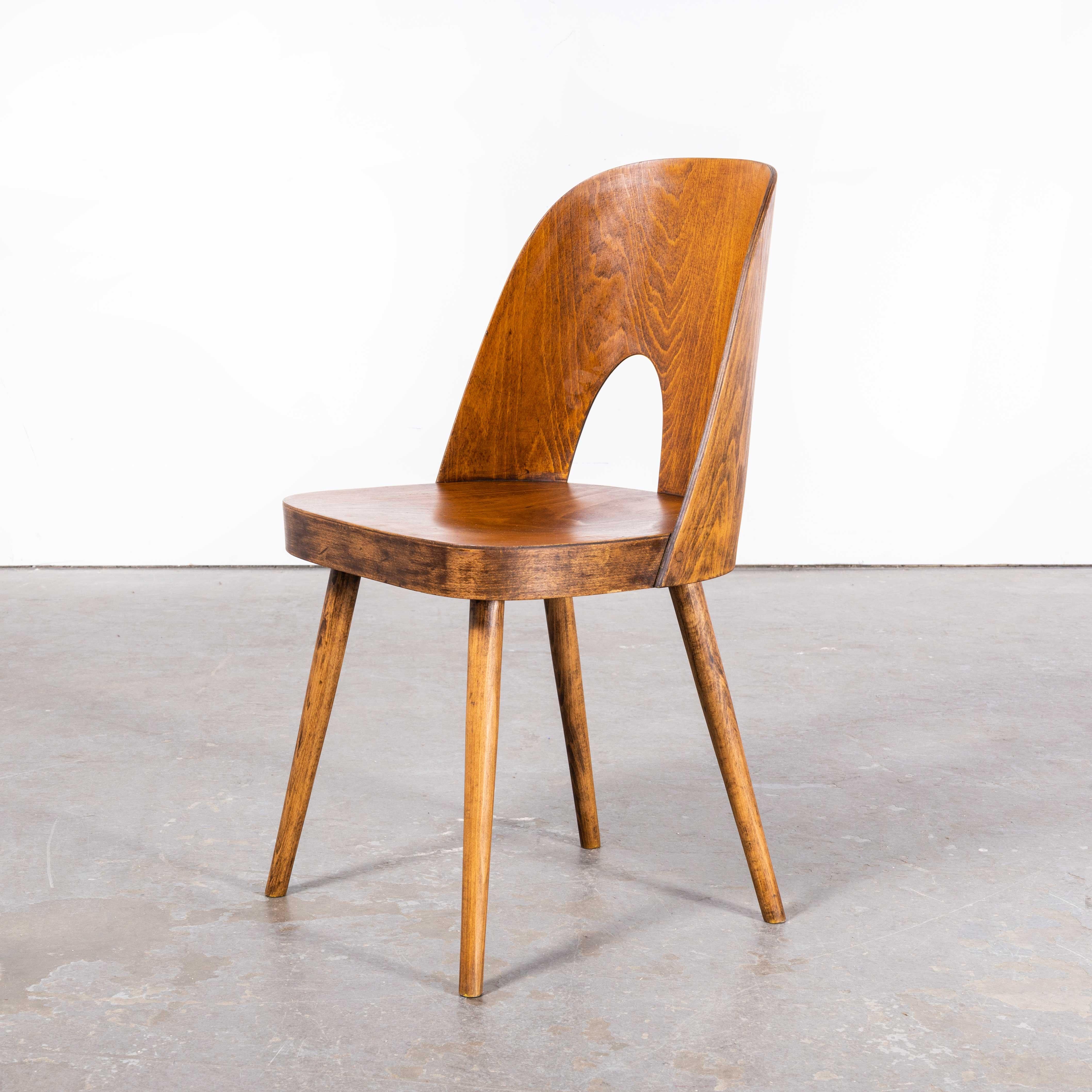 1960s Mid Oak Dining Chair By Antonin Suman For Ton – Double Vent
1960s Mid Oak Dining Chair By Antonin Suman For Ton – Double Vent. Antonin Suman joined Thonet in 1949 and later moved to the Thonet offshoot Ton when the firms split during the