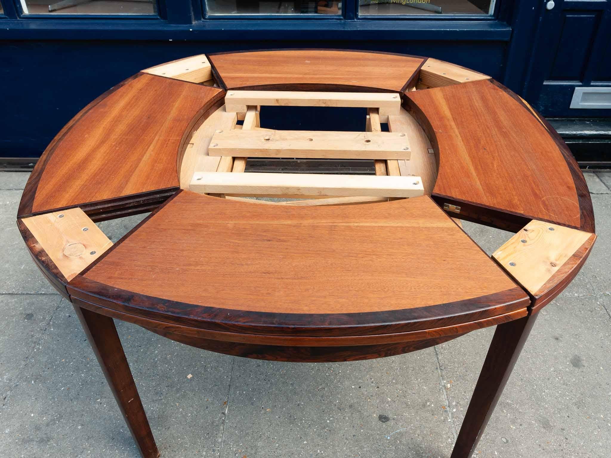 1960s Midcentury Danish Dyrlund Rosewood Brass Flip-Flap Extendable Lotus Table 6