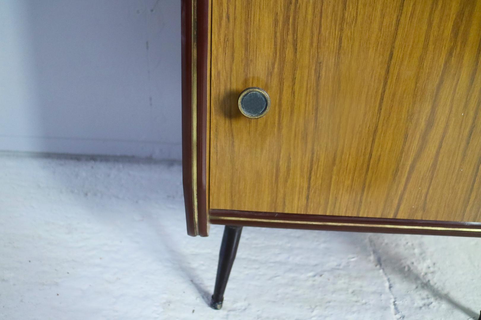 1960s Midcentury Formica Bedside Cabinet In Good Condition For Sale In London, GB
