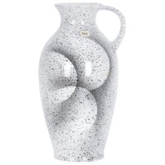 Brocca in ceramica bianca testurizzata tedesca del 1960