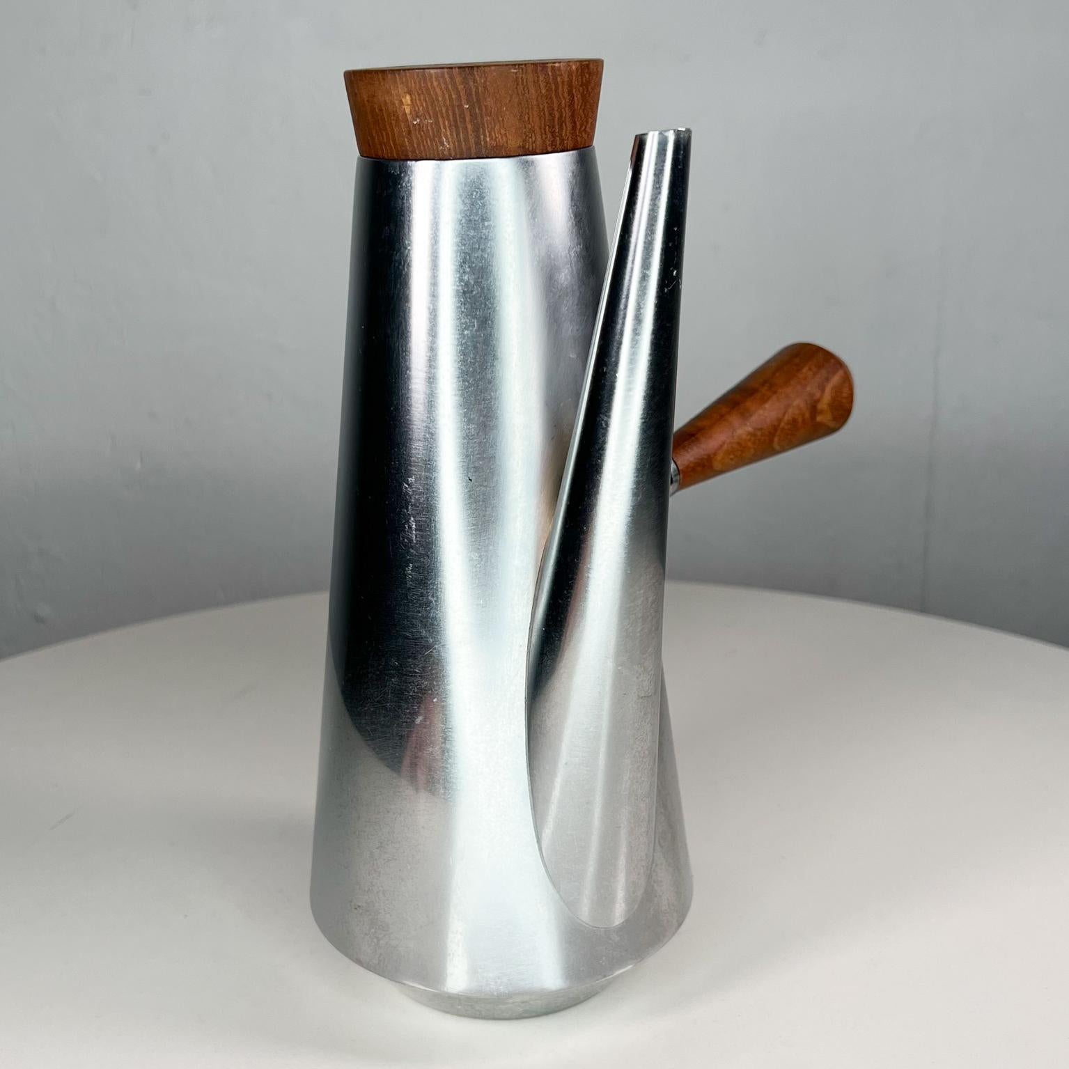 1960s Mid-Century Kalmar Italian Coffee Pot Made in Italy Stainless and Teakwood For Sale 2