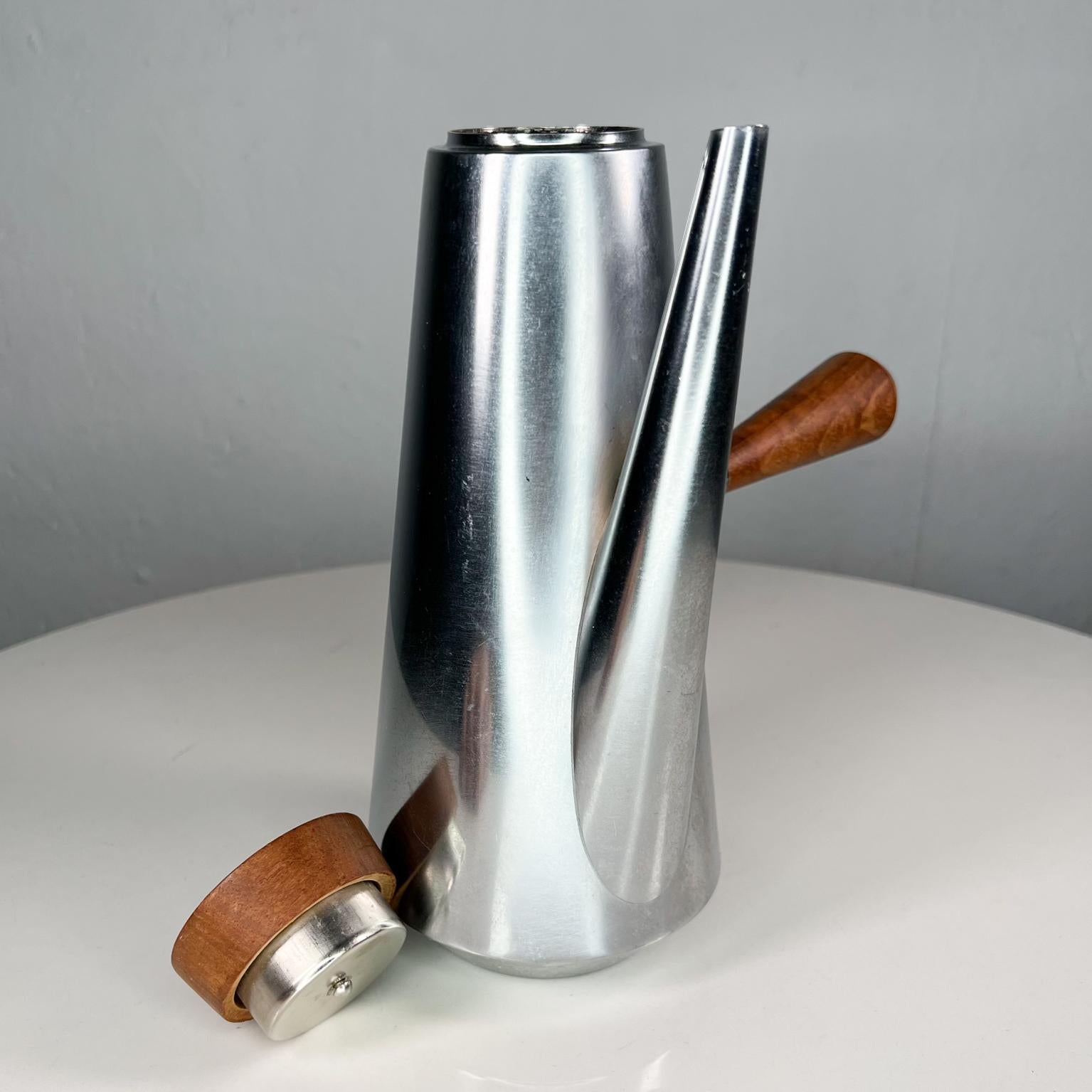 1960s Mid-Century Kalmar Italian Coffee Pot Made in Italy Stainless and Teakwood For Sale 3