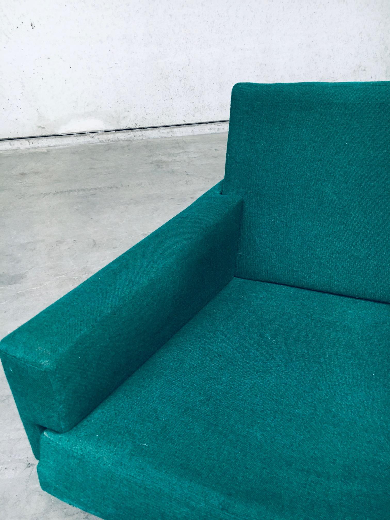 1960's Midcentury Modern Belgian Design Floating Lounge Chair im Angebot 6