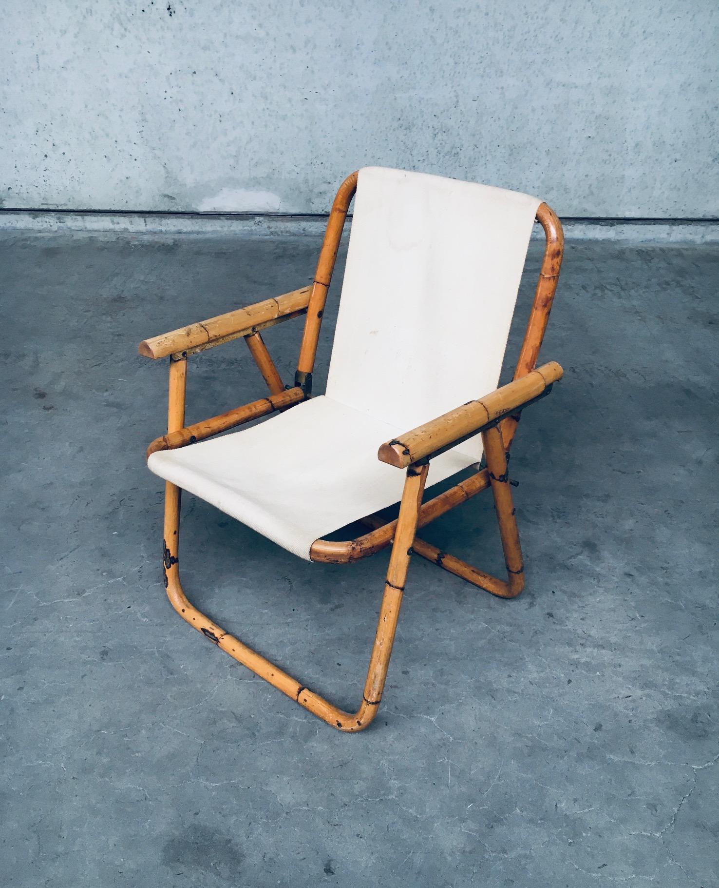 when was the folding chair invented