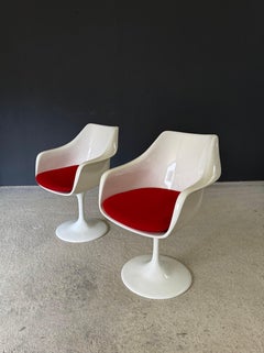 1960's Midcentury Modern Design Tulip Swivel Armchair set