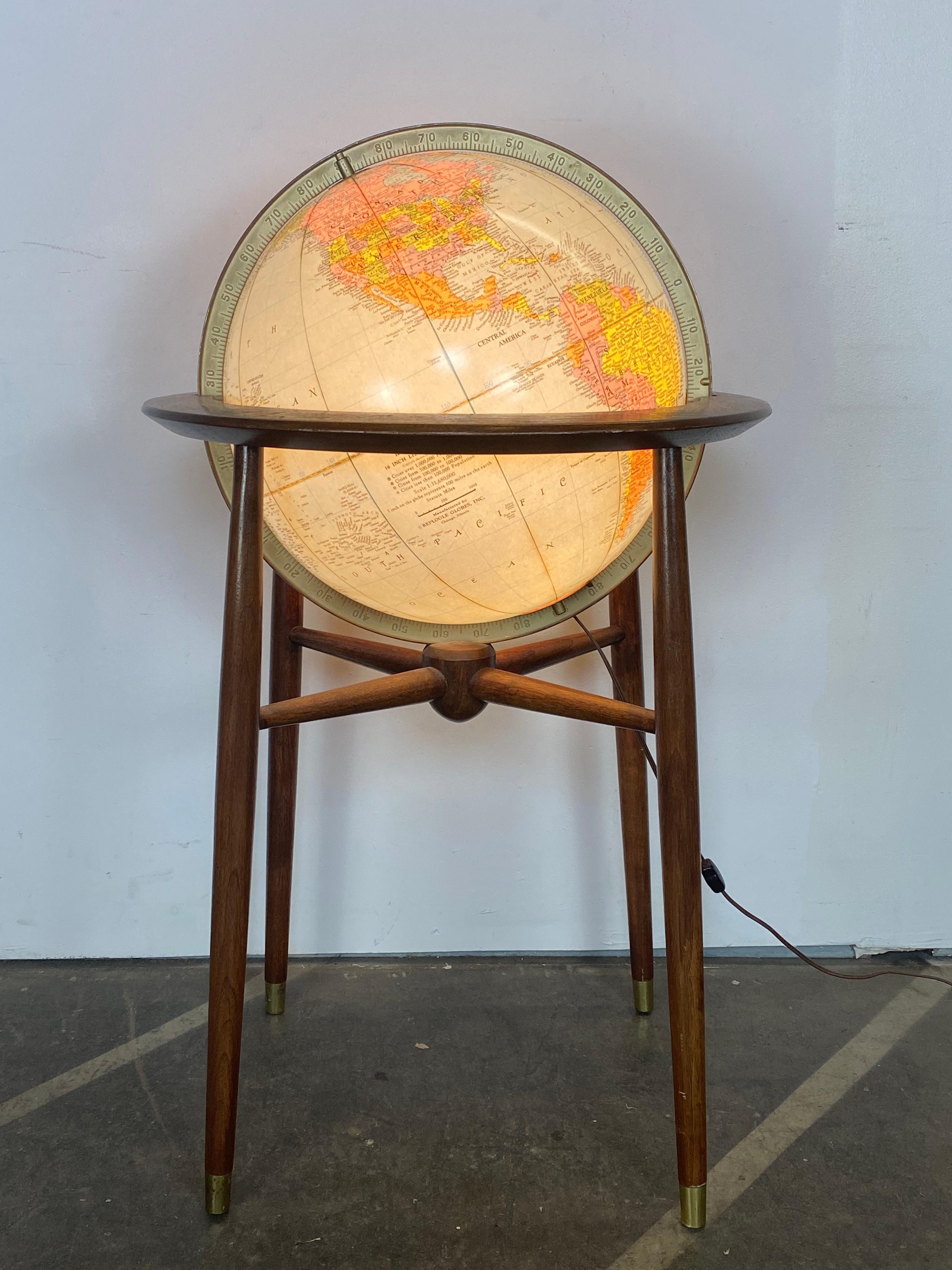 1960s Midcentury Modern Mad Men Illuminated Replogle Globe 4