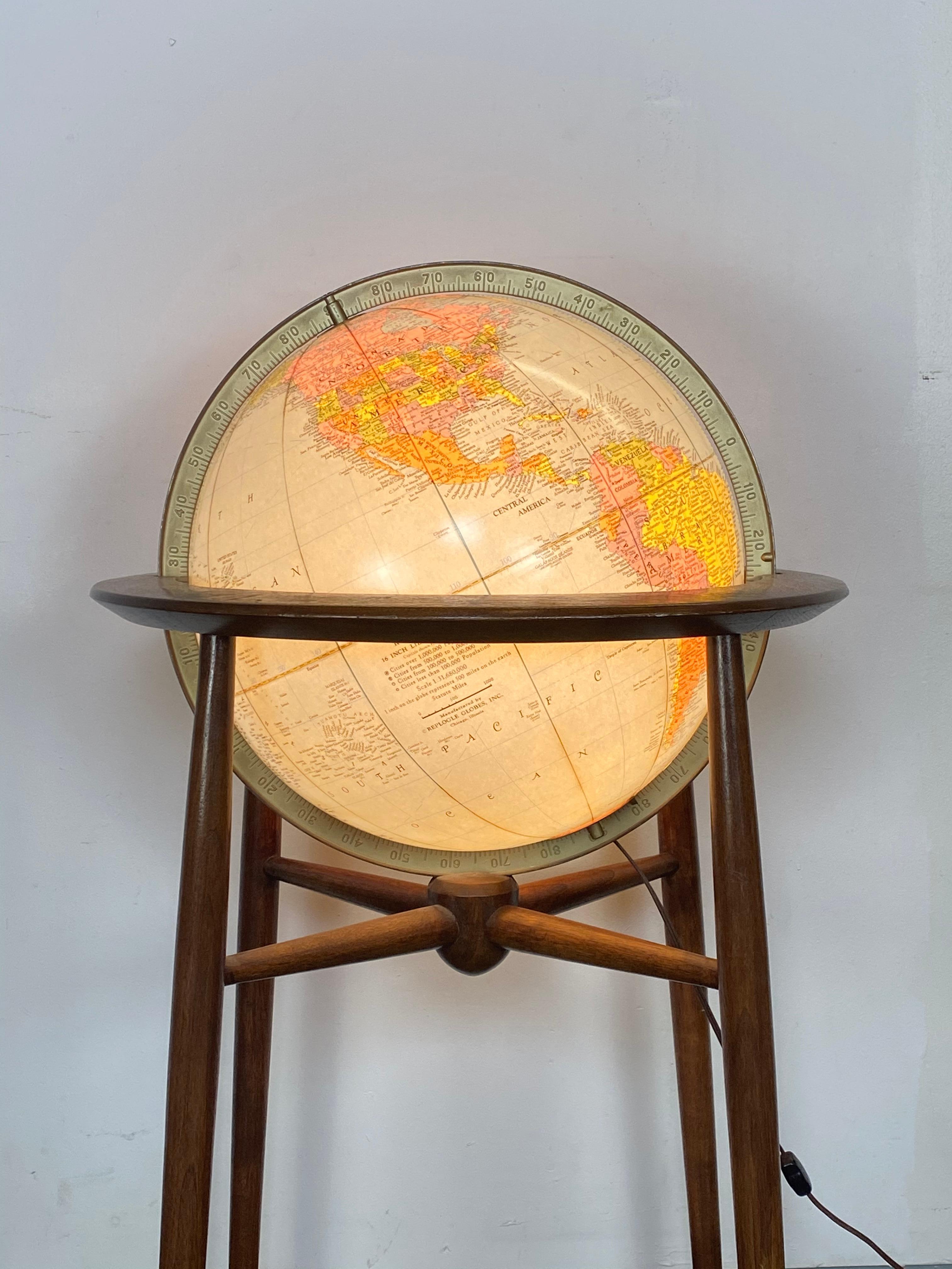 1960s Midcentury Modern Mad Men Illuminated Replogle Globe 5