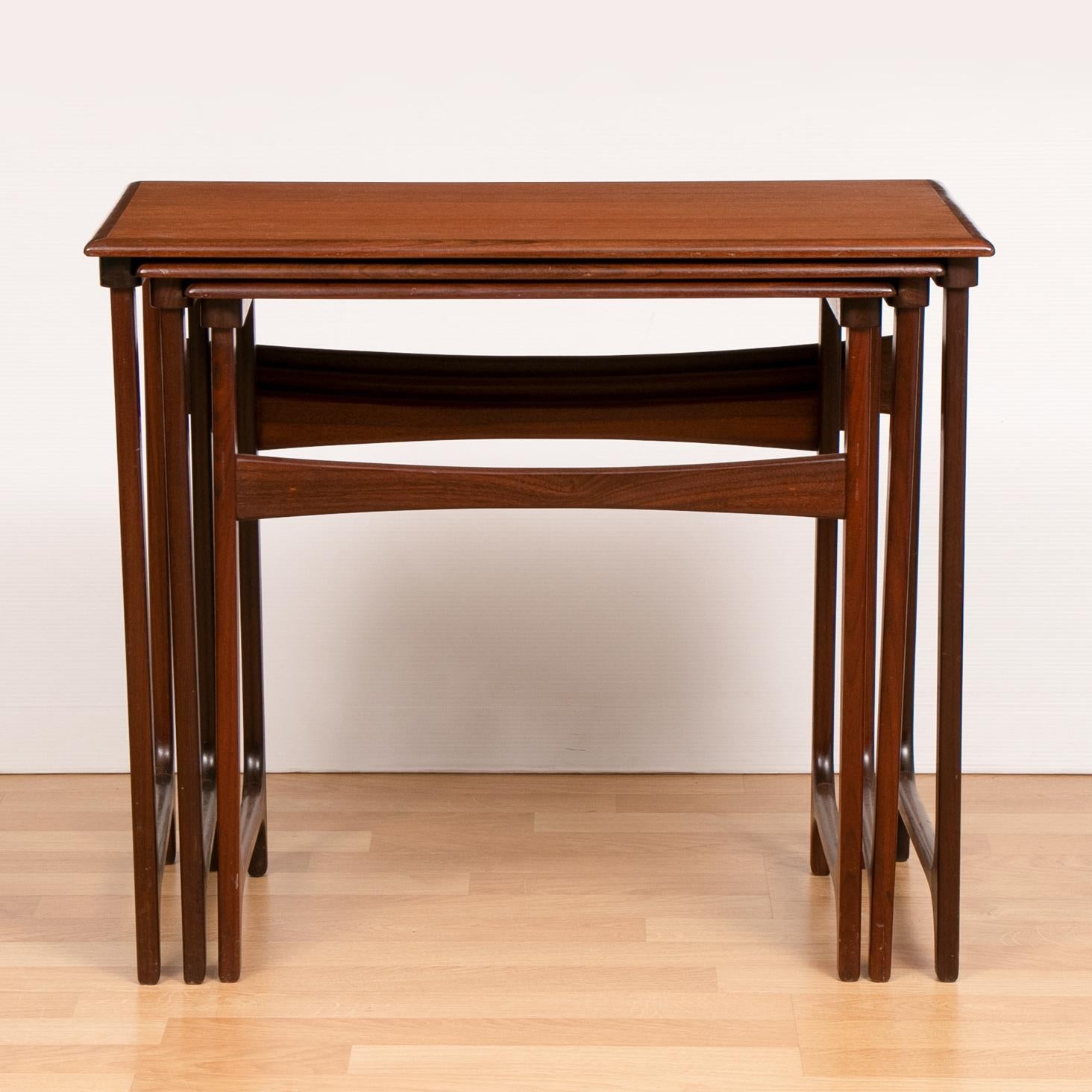 1960s Midcentury Scandinavian Danish B.C. Mobler Teak Set of 3 Nesting Tables 9