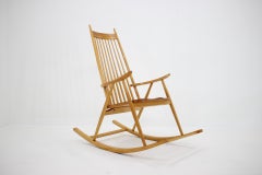 Chaise à bascule en bois du milieu du siècle dernier, Tchécoslovaquie, années 1960