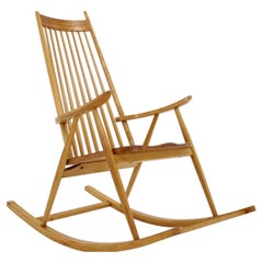 Sedia a dondolo in legno del Medioevo, Cecoslovacchia, 1960