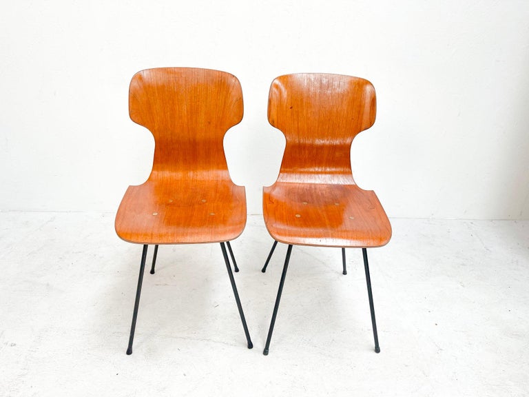 1960's Midcenturymodern Italian Plywood Carlo Ratti Chairs by Legni Curva For Sale 5