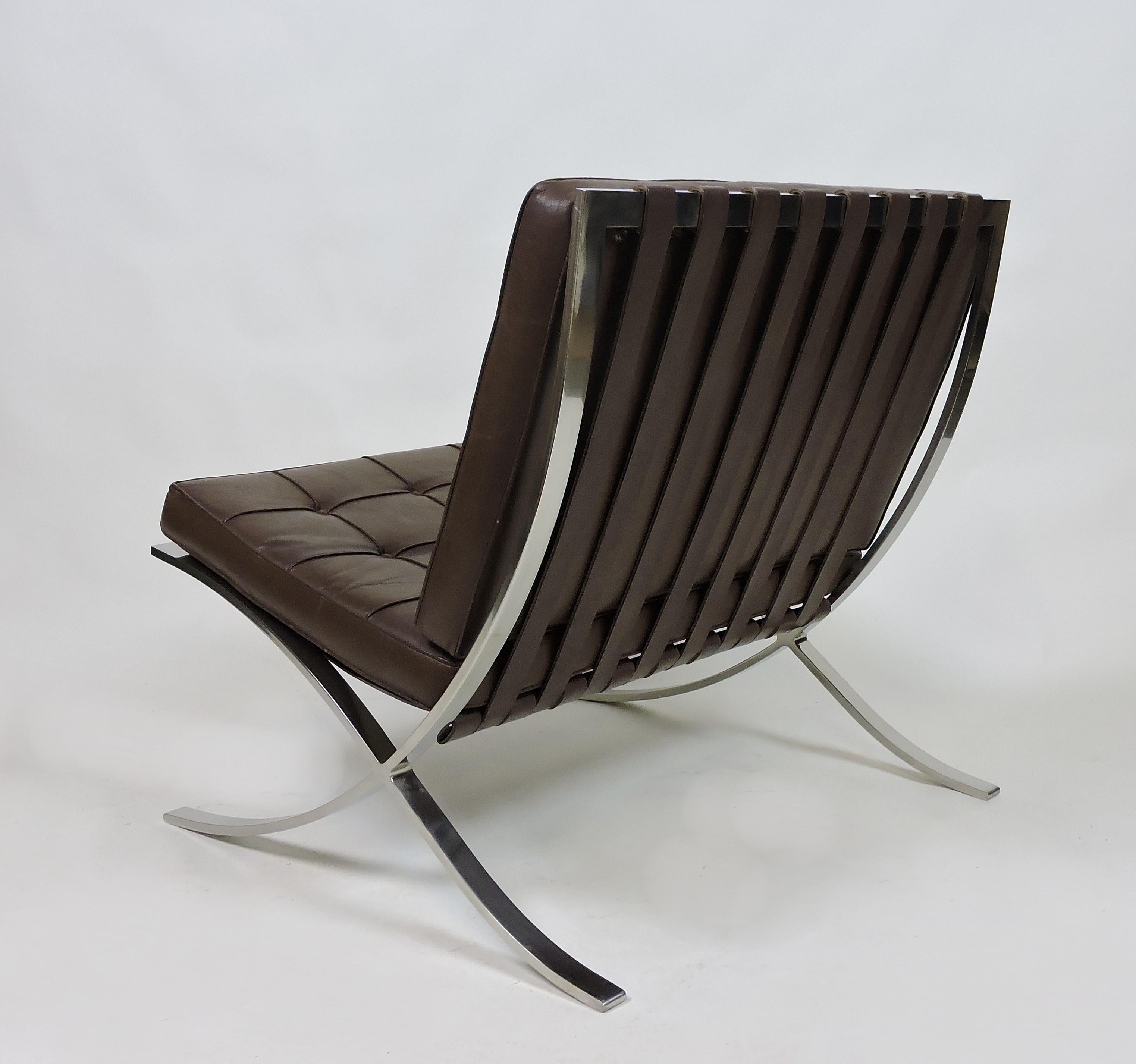 American 1960s Mies van der Rohe Knoll Bacelona Stainless Steel and Leather Chair 
