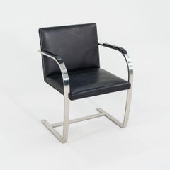 Silla Mies van der Rohe Flat Bar Brno de los años 60 en acero inoxidable pulido y cuero