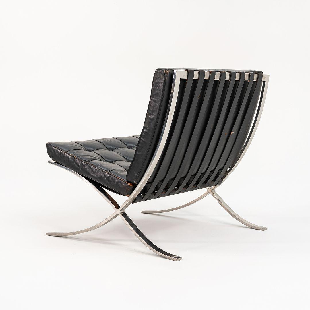 1960s Mies van der Rohe for Knoll Barcelona Chair in Black Distressed Leather In Fair Condition For Sale In Philadelphia, PA