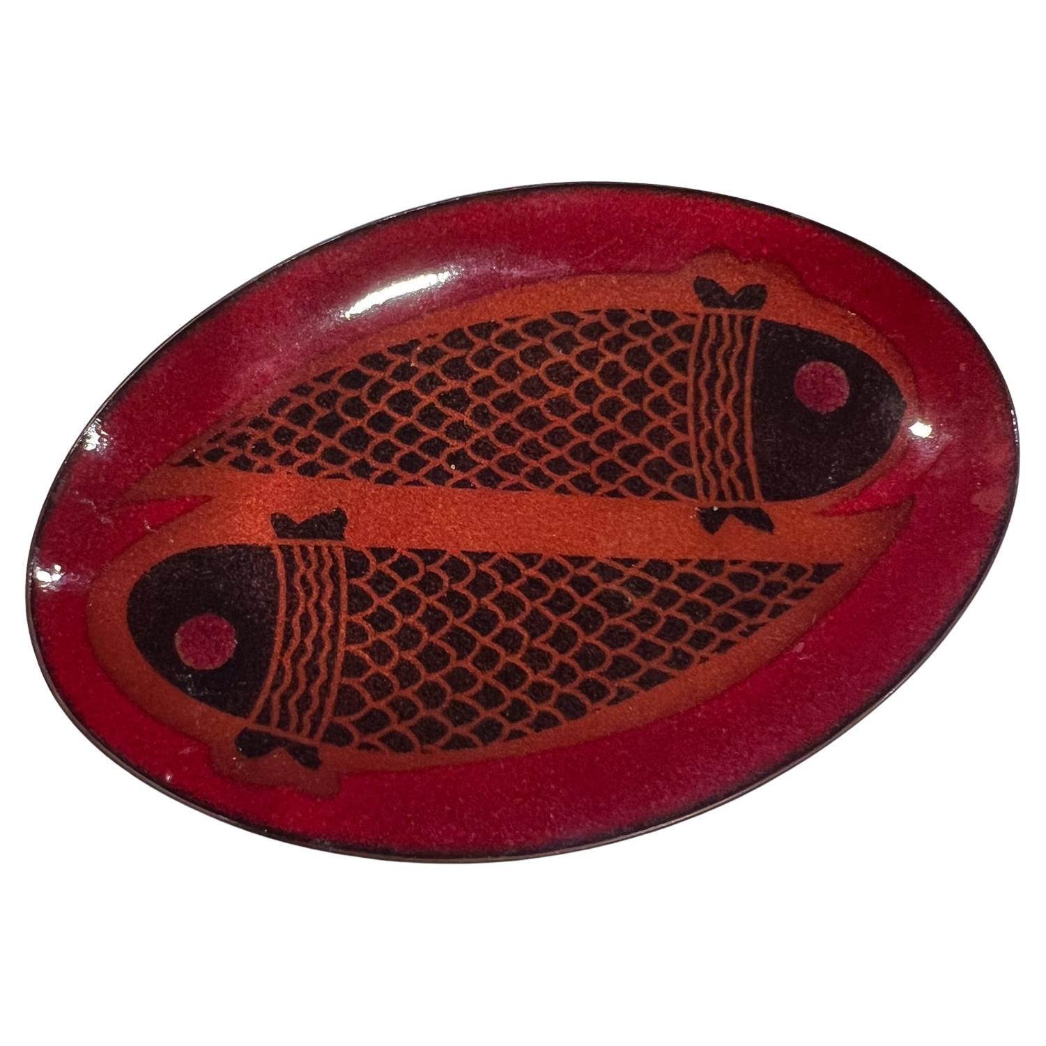 1960s Miguel Pineda Enamel on Copper Oval Fish Plate
Los Castillo Maggie Howe Studio Art Cuernavaca Mexico
Signed Miguel Pineda
4.75 w x 3.18 d x .63 h
Preowned vintage unrestored condition, please see images provided.