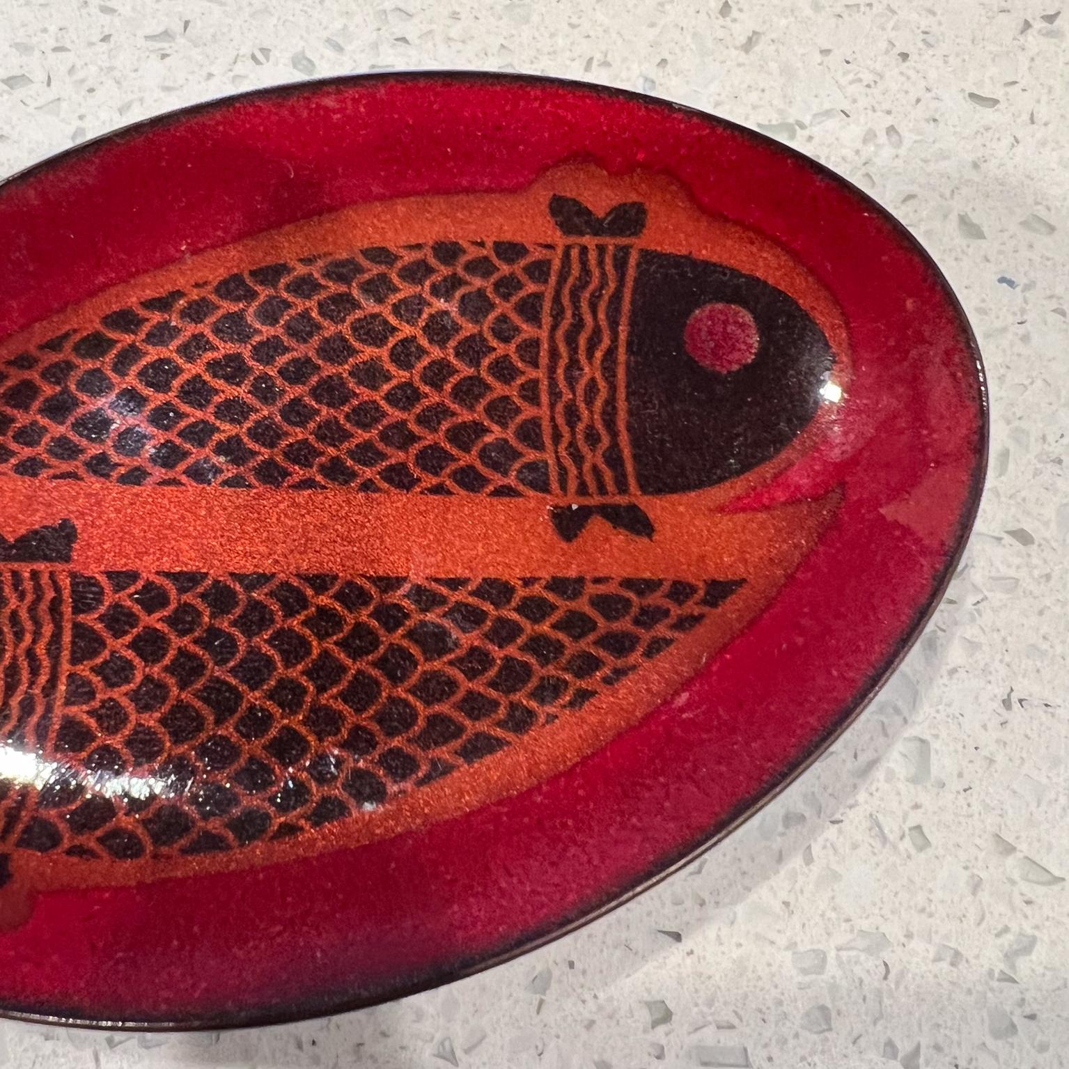 Mexican 1960s Miguel Pineda Enamel on Copper Oval Fish Plate Los Castillo For Sale