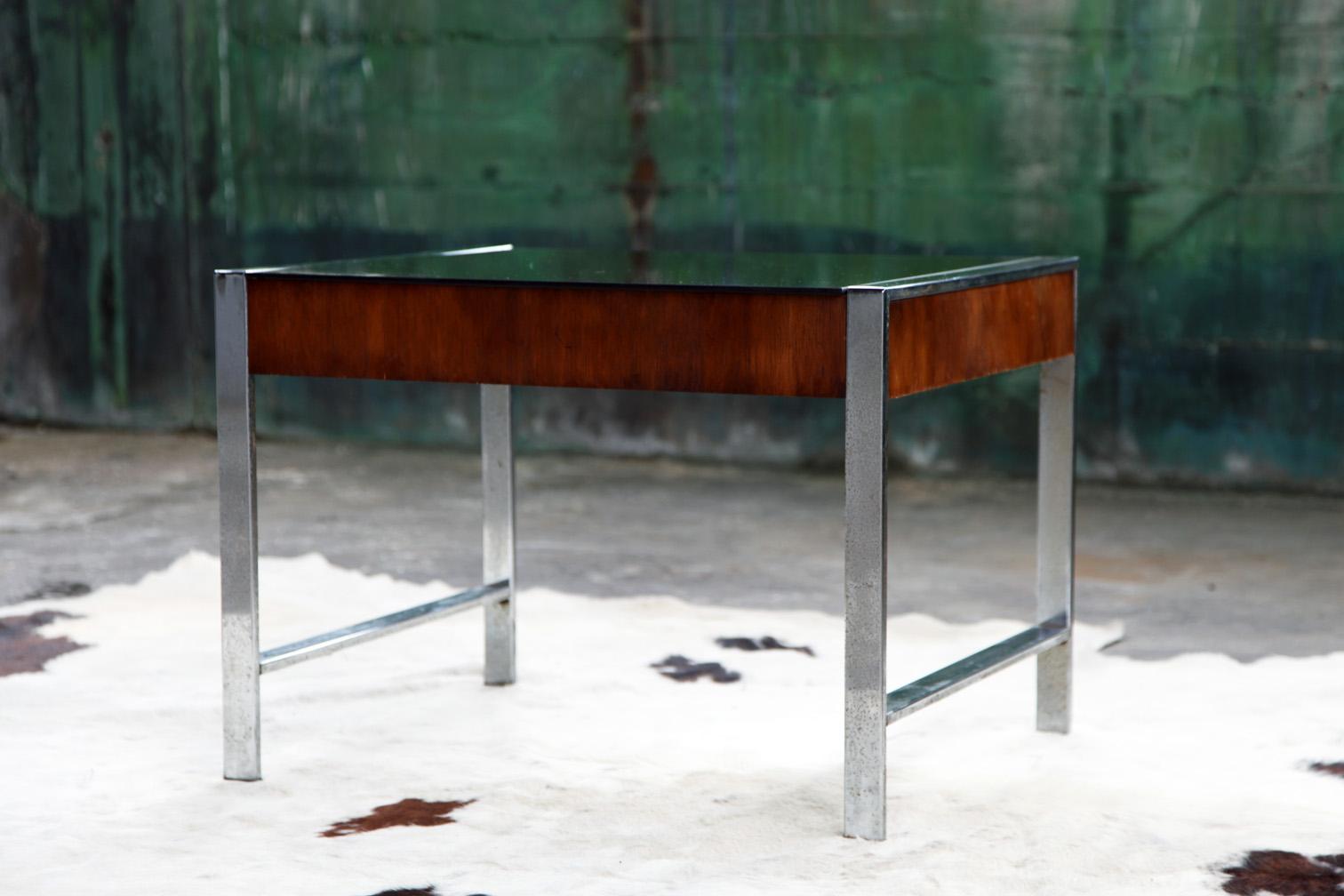 1960s Milo Baughman Attributed Smoked Glass and Chrome End Table For Sale 1