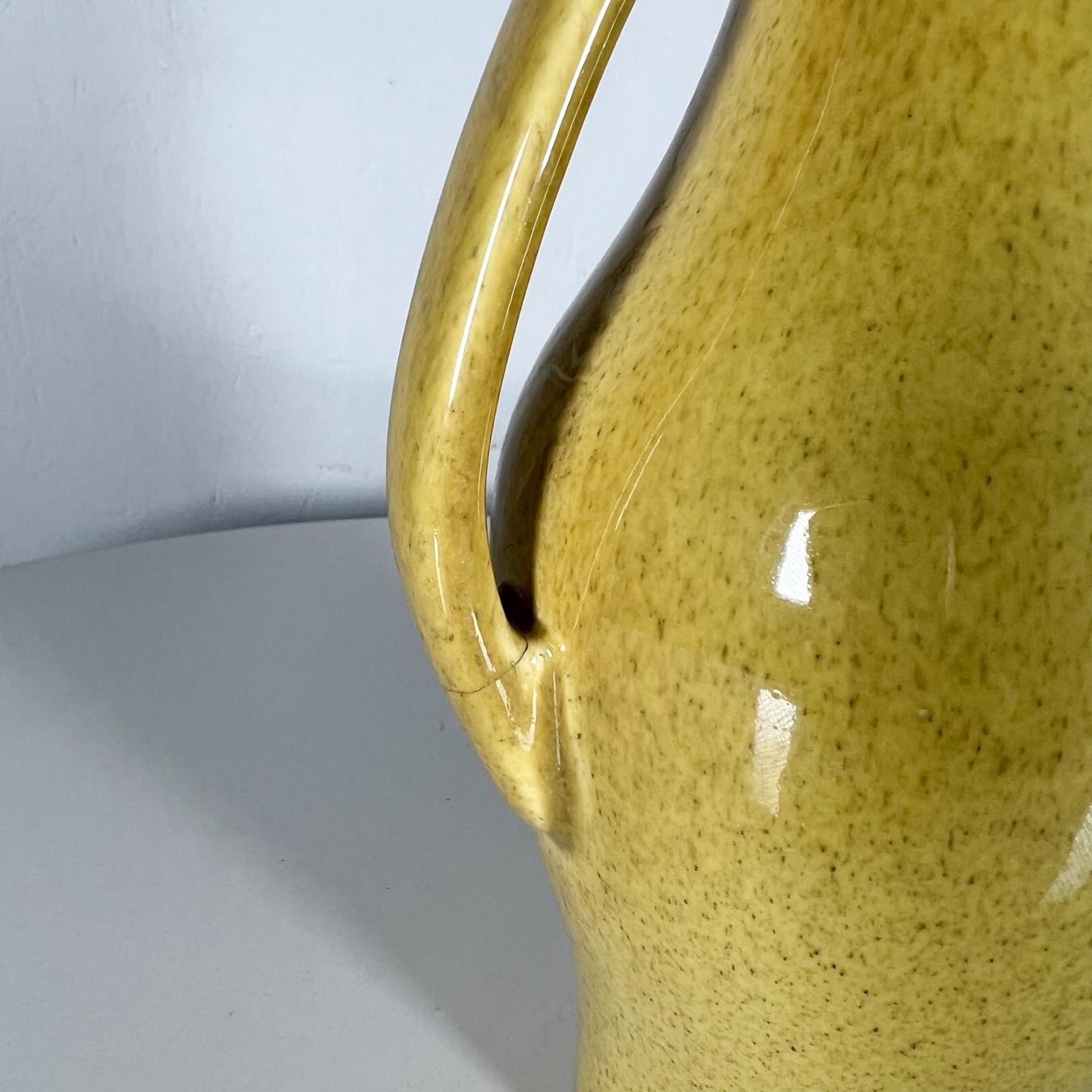 Mid-Century Modern 1960s Minimalist Long Neck Speckled Yellow Pitcher 1559