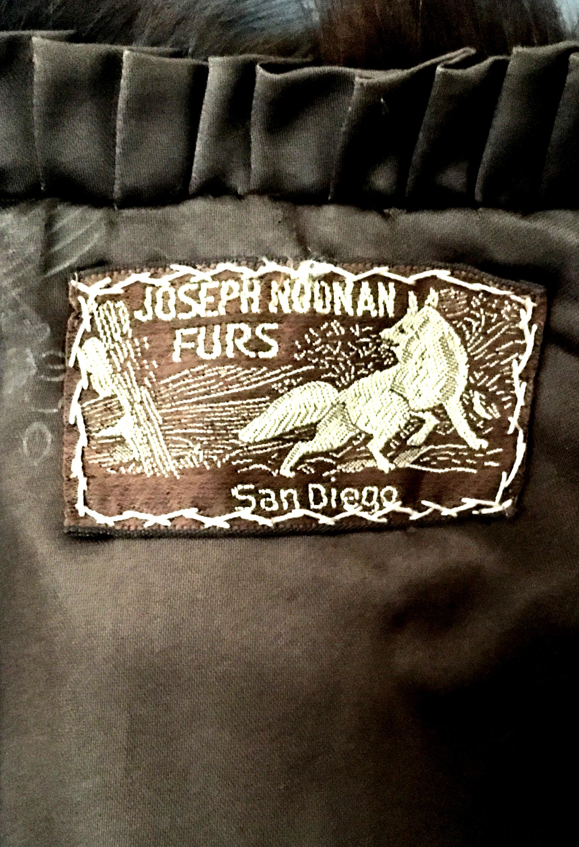 1960'S Mink Fur Capelet By, Joseph Noonan Furs For Sale 5