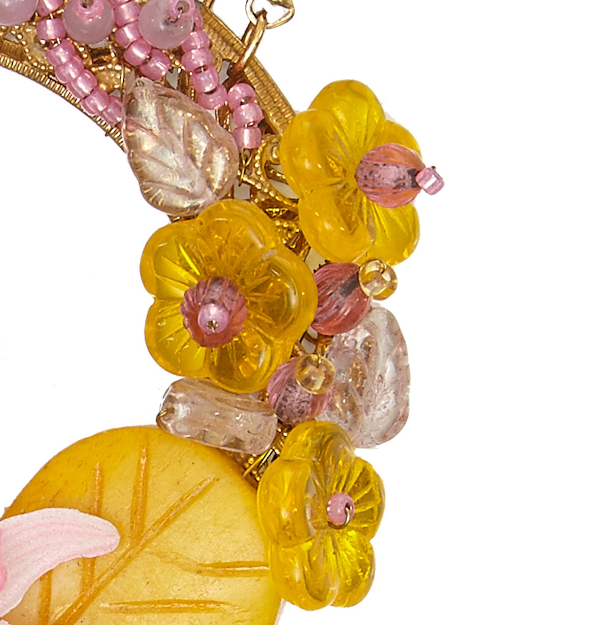 1960s Miriam Haskell Yellow and Pink Glass Orchid Necklace For Sale 1