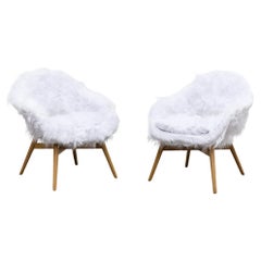 Chaises longues à baquet en fausse fourrure blanche de Miroslav Navrátil pour Vertex, années 1960