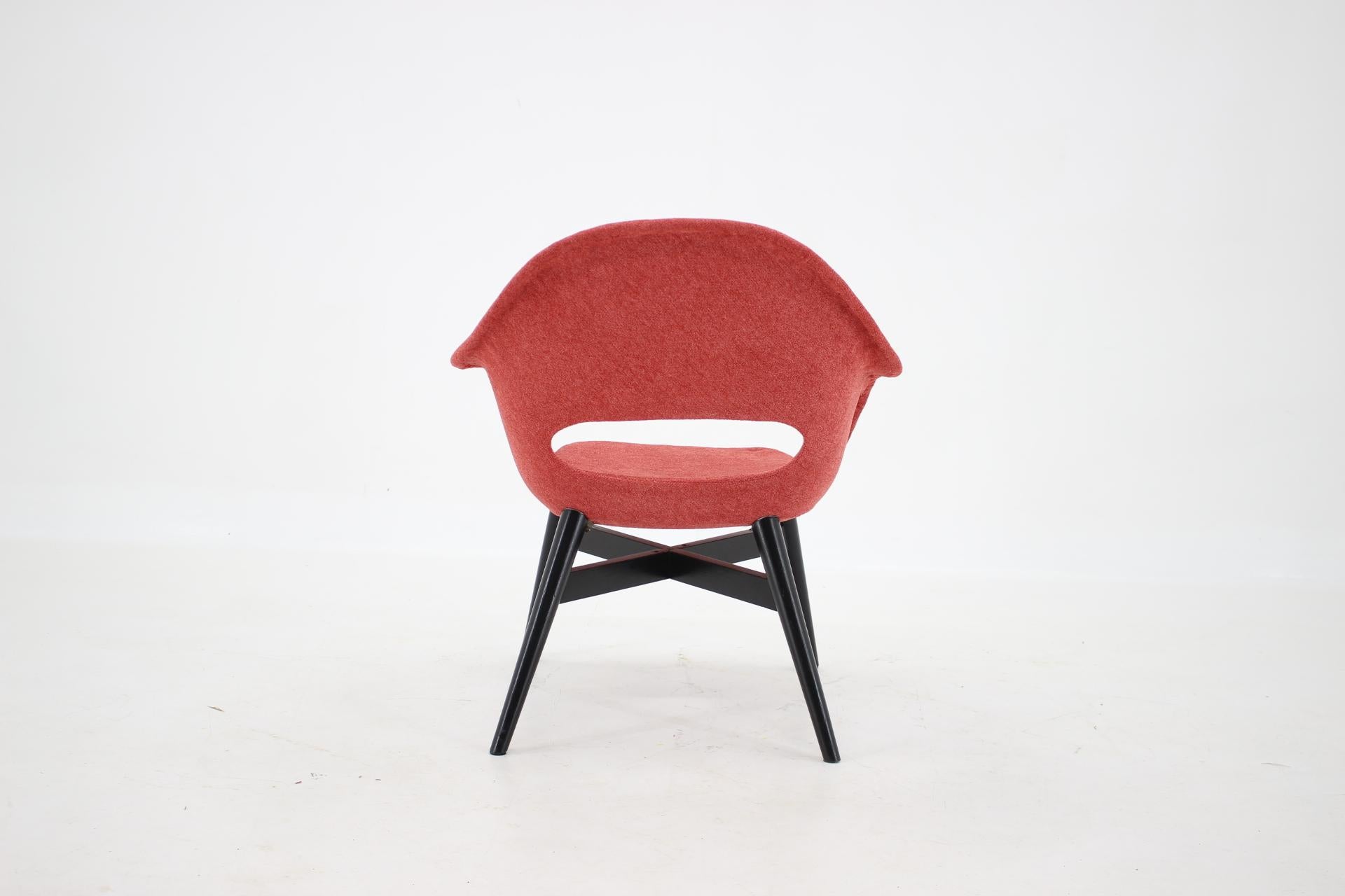 Mid-20th Century 1960s Miroslav Navratil Fiberglass Shell Lounge Chair, Czechoslovakia For Sale