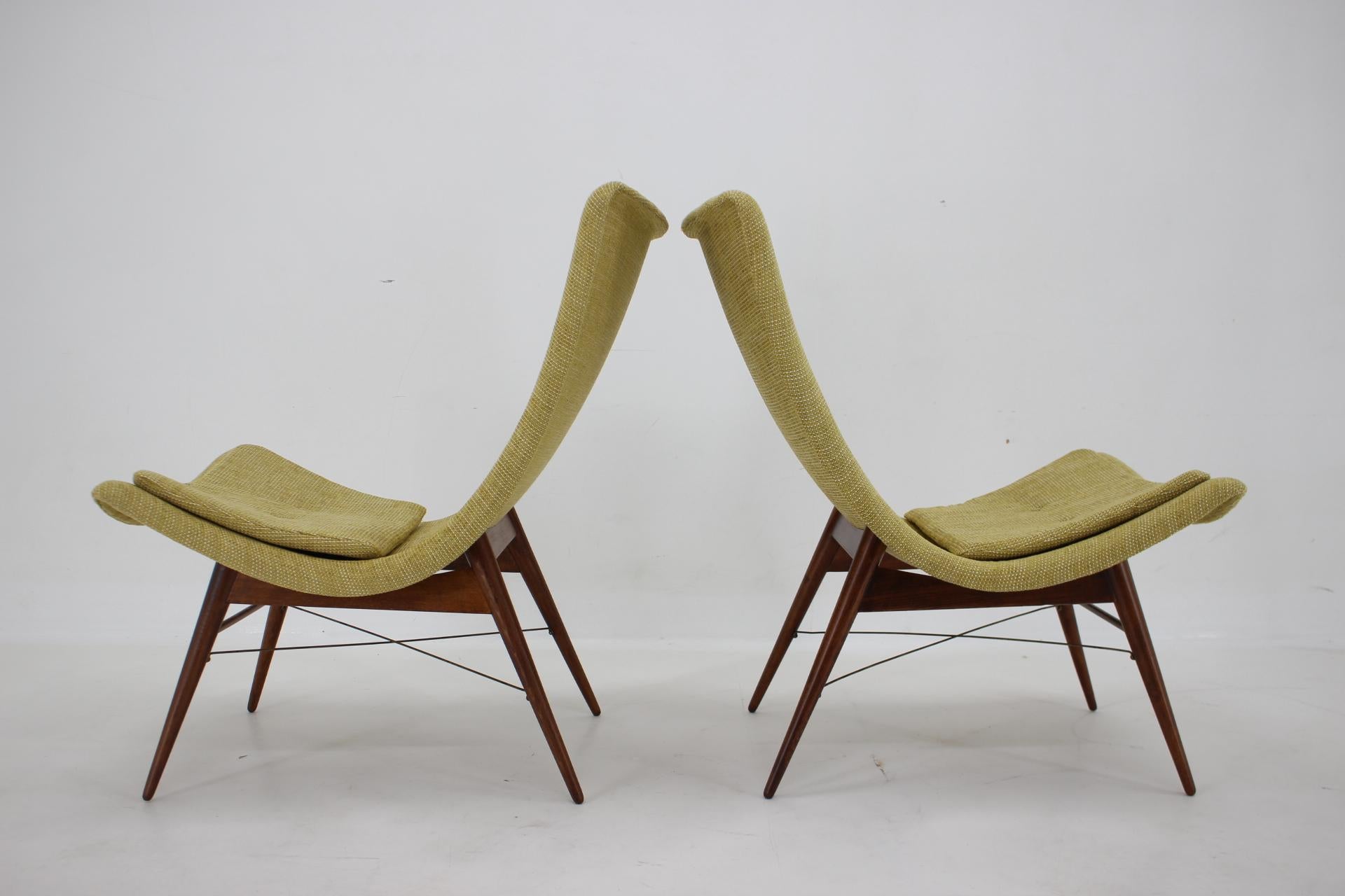 1960s Miroslav Navratil Pair of Shell Lounge Chairs 1