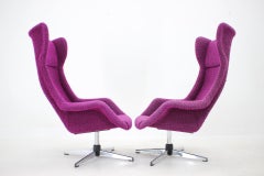 1960s Miroslav Navratil Pair of Swivel Wingback Lounge Chairs
