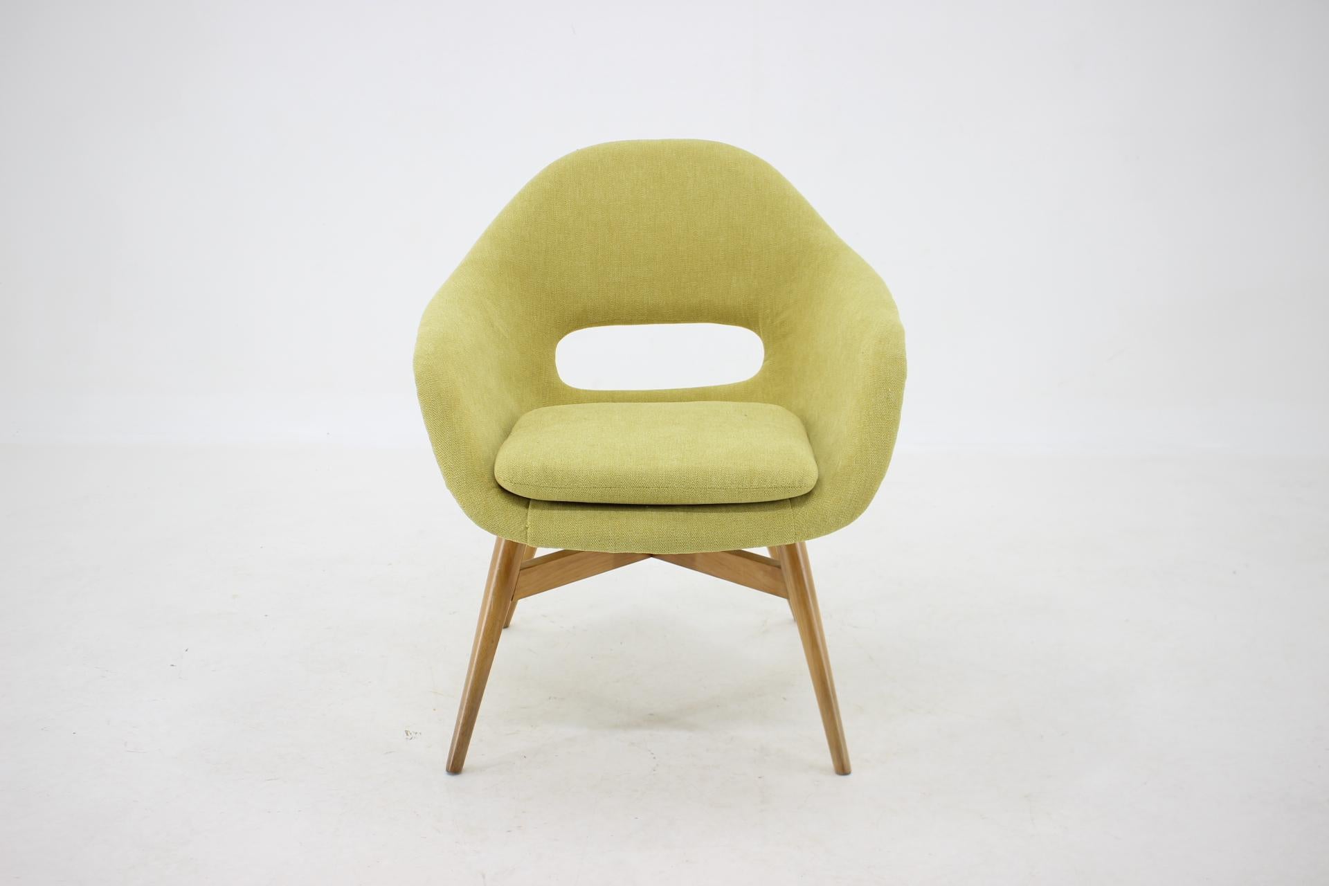 Mid-Century Modern 1960s Miroslav Navratil Shell Lounge Chair, Czechoslovakia For Sale